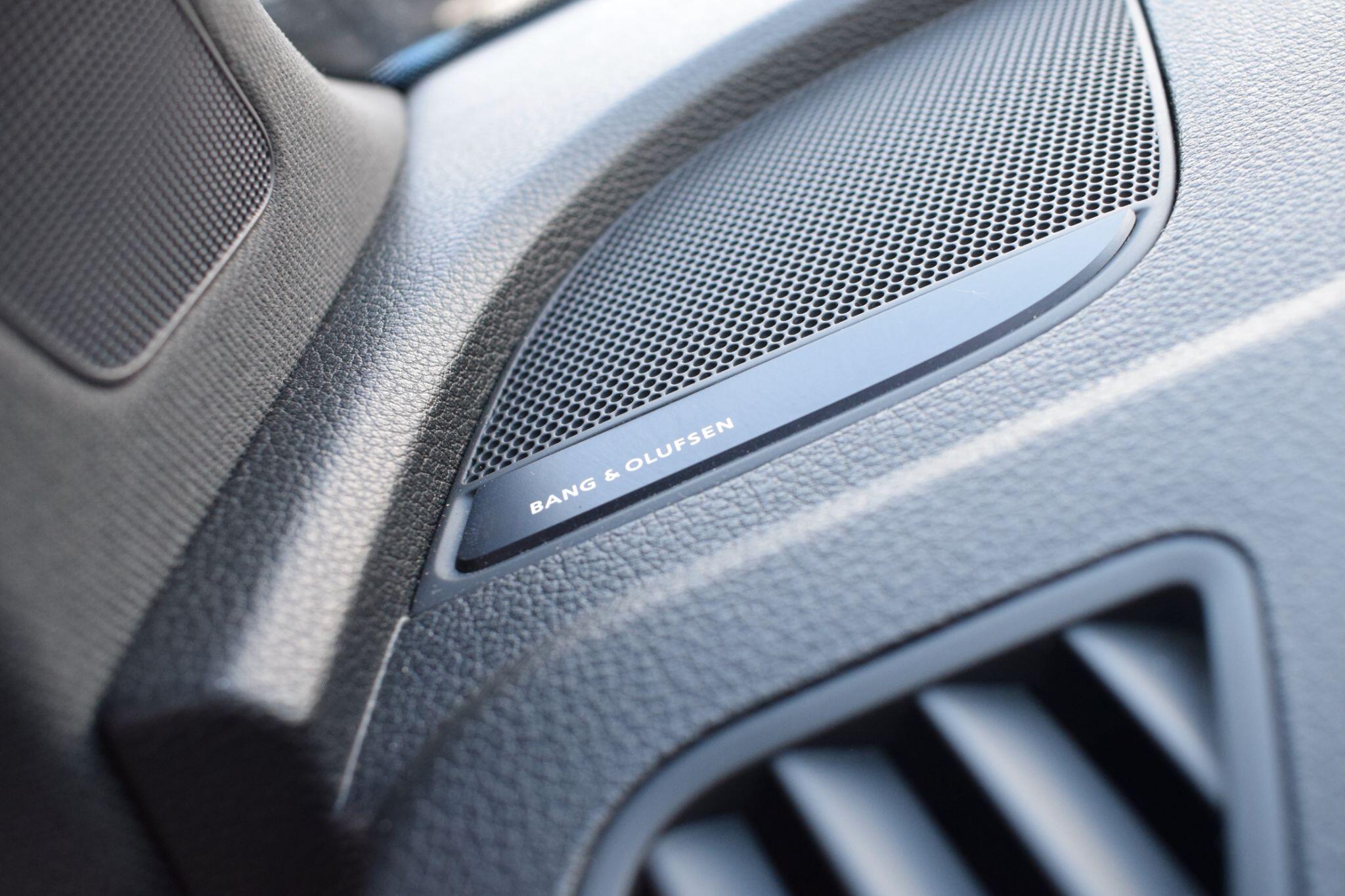 Audi SQ5 view 20