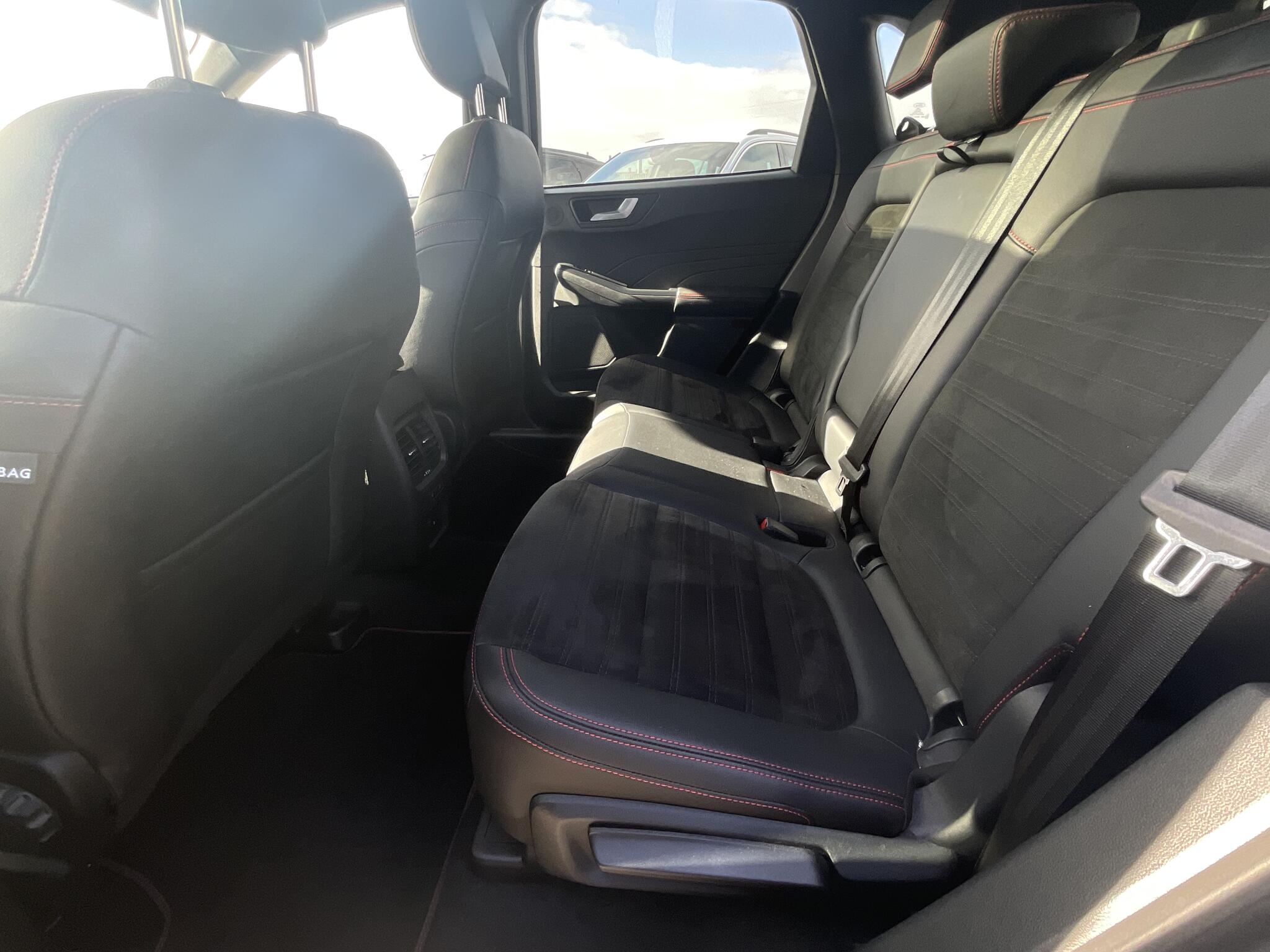 Ford Kuga view 14