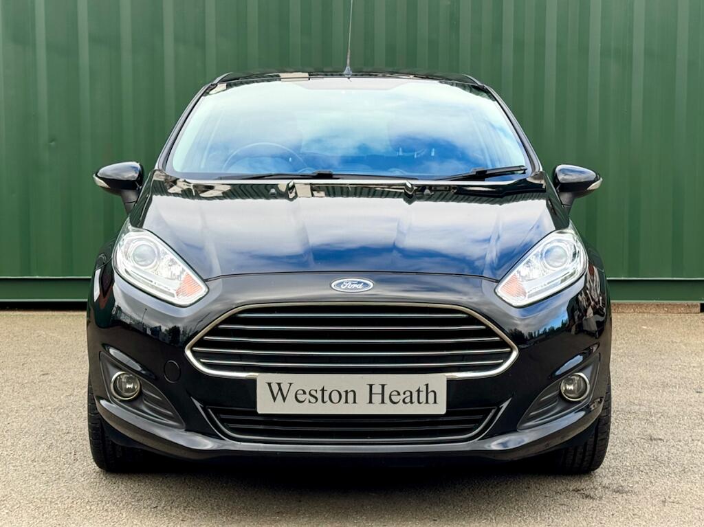 Ford Fiesta view 6