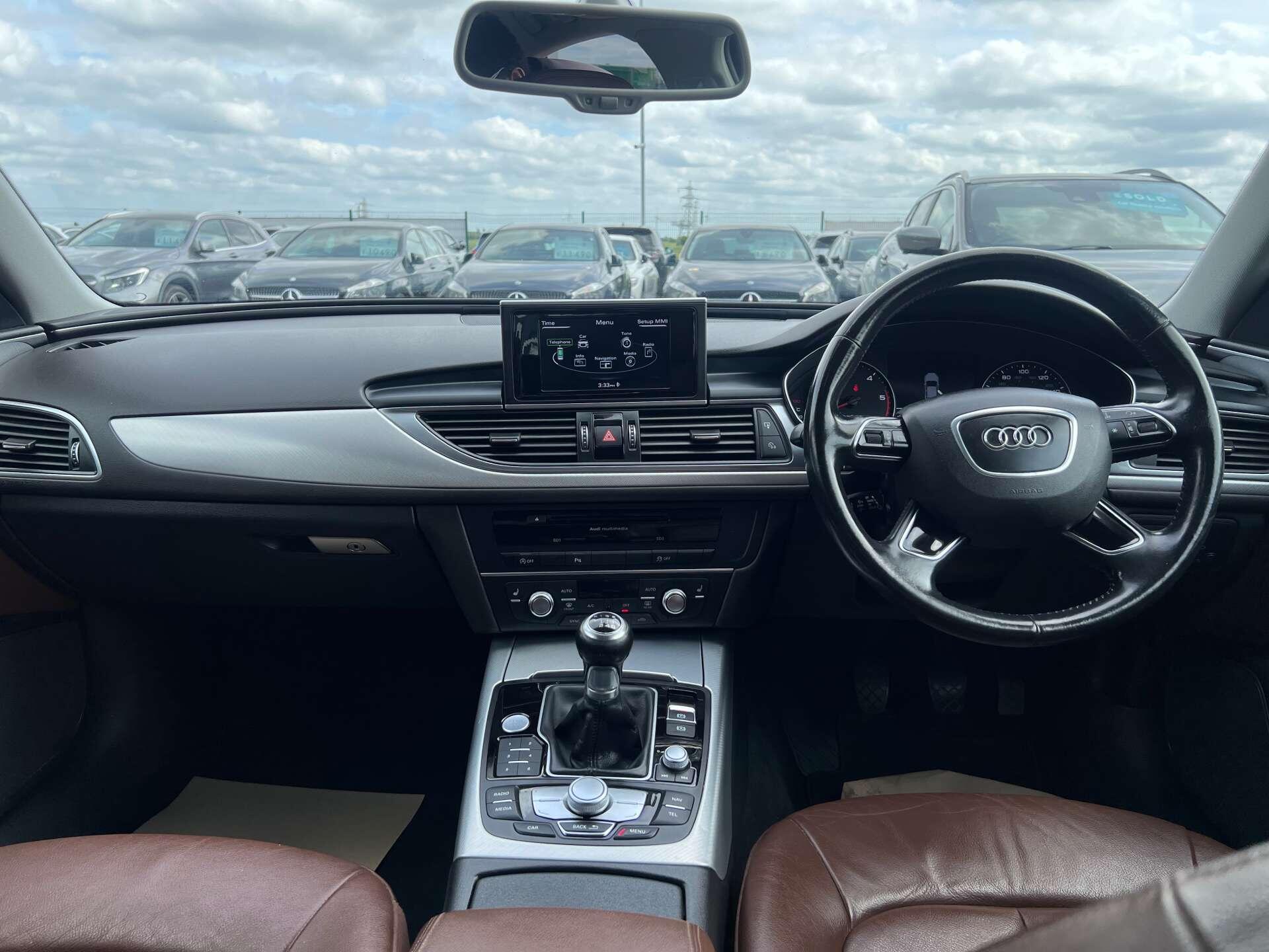 Audi A6 view 42