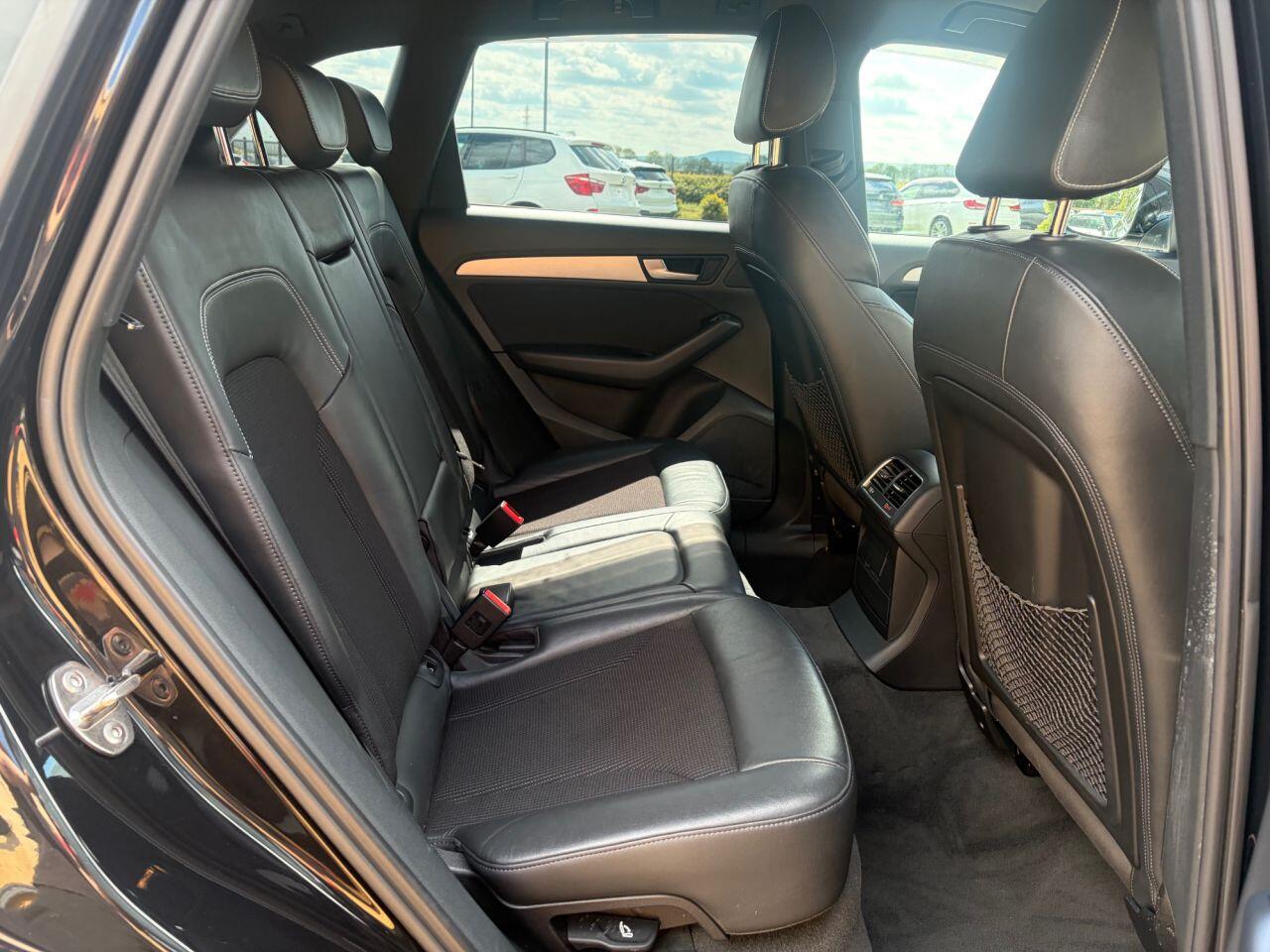 Audi Q5 view 21