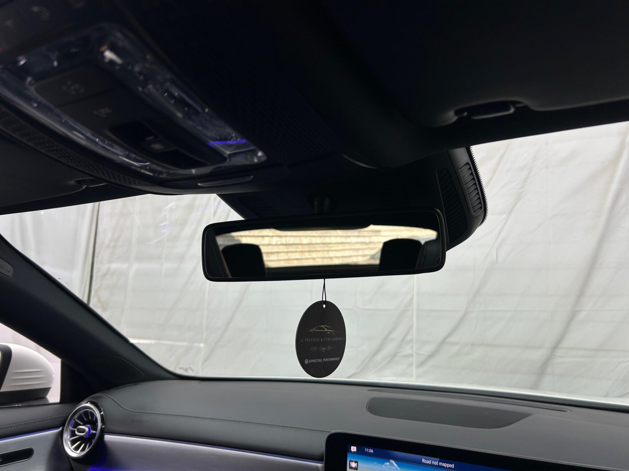 Mercedes-Benz Cla view 52