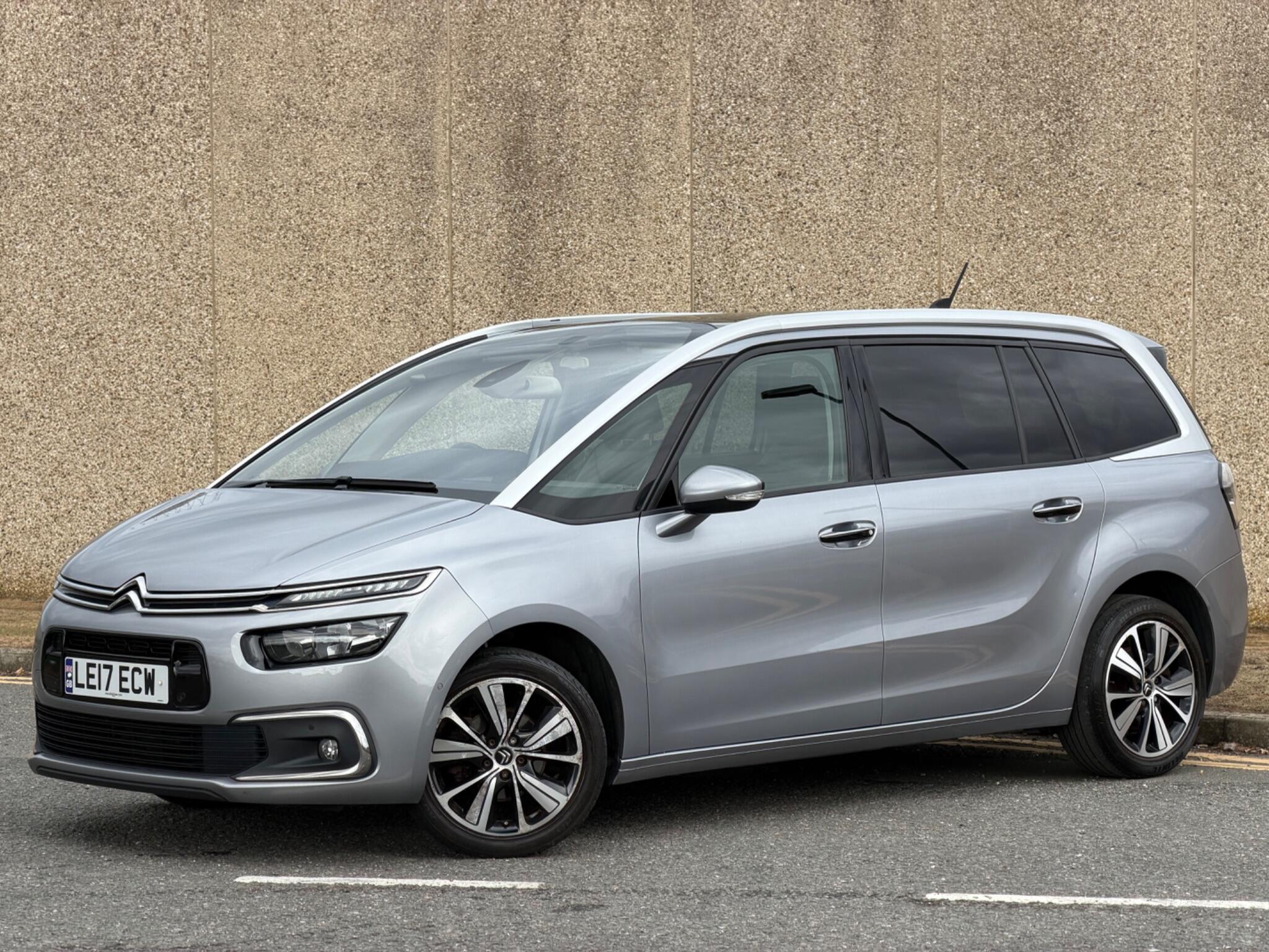 Citroen Grand C4 Picasso view 10