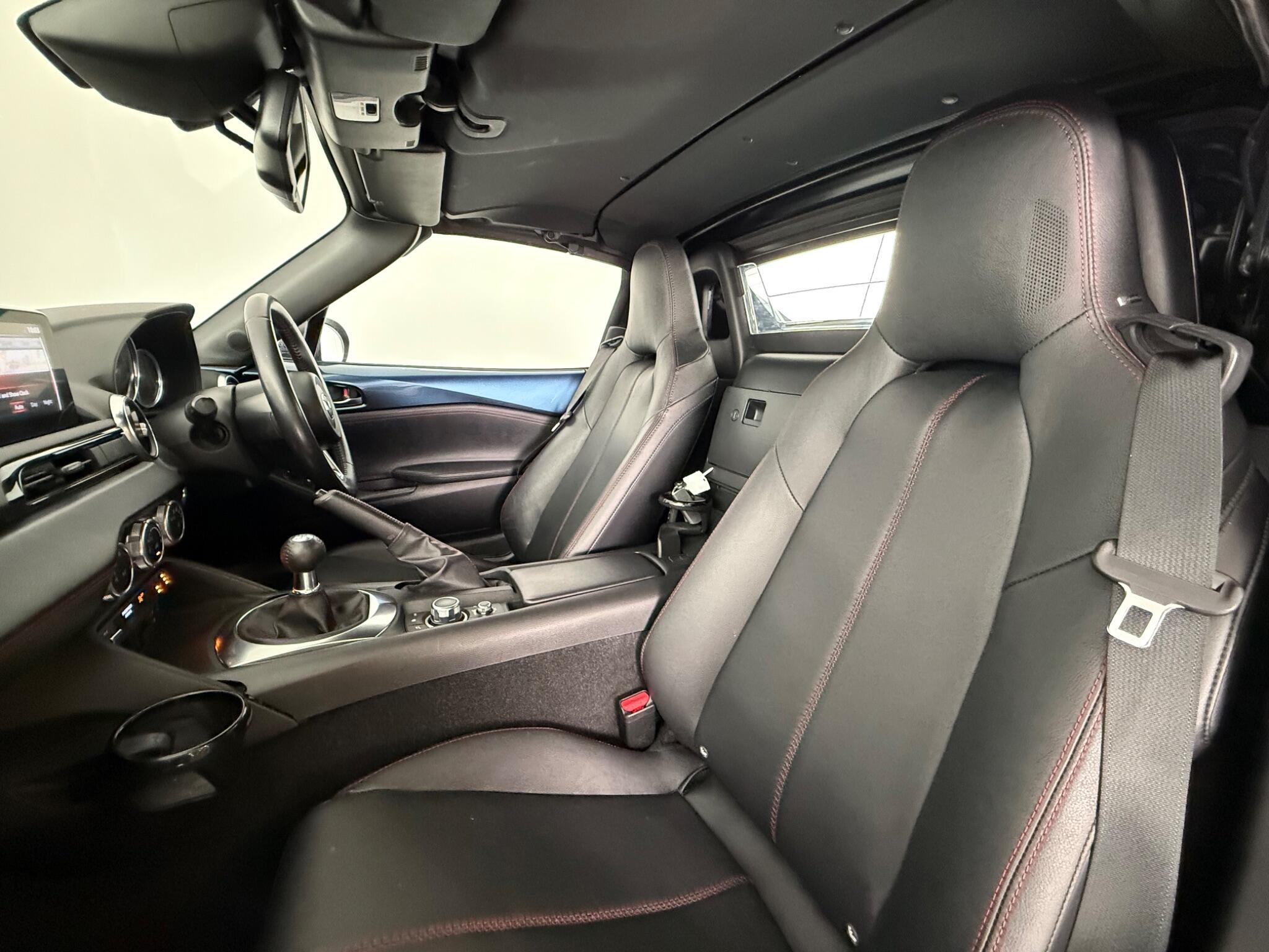 Mazda MX-5 view 29