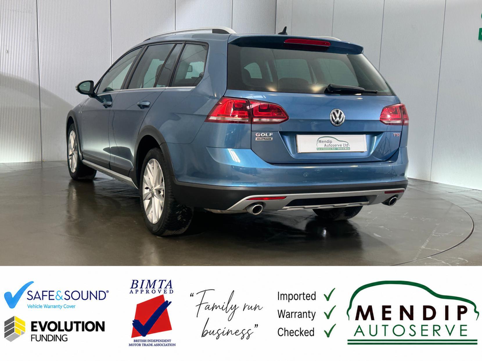 Volkswagen Golf view 15