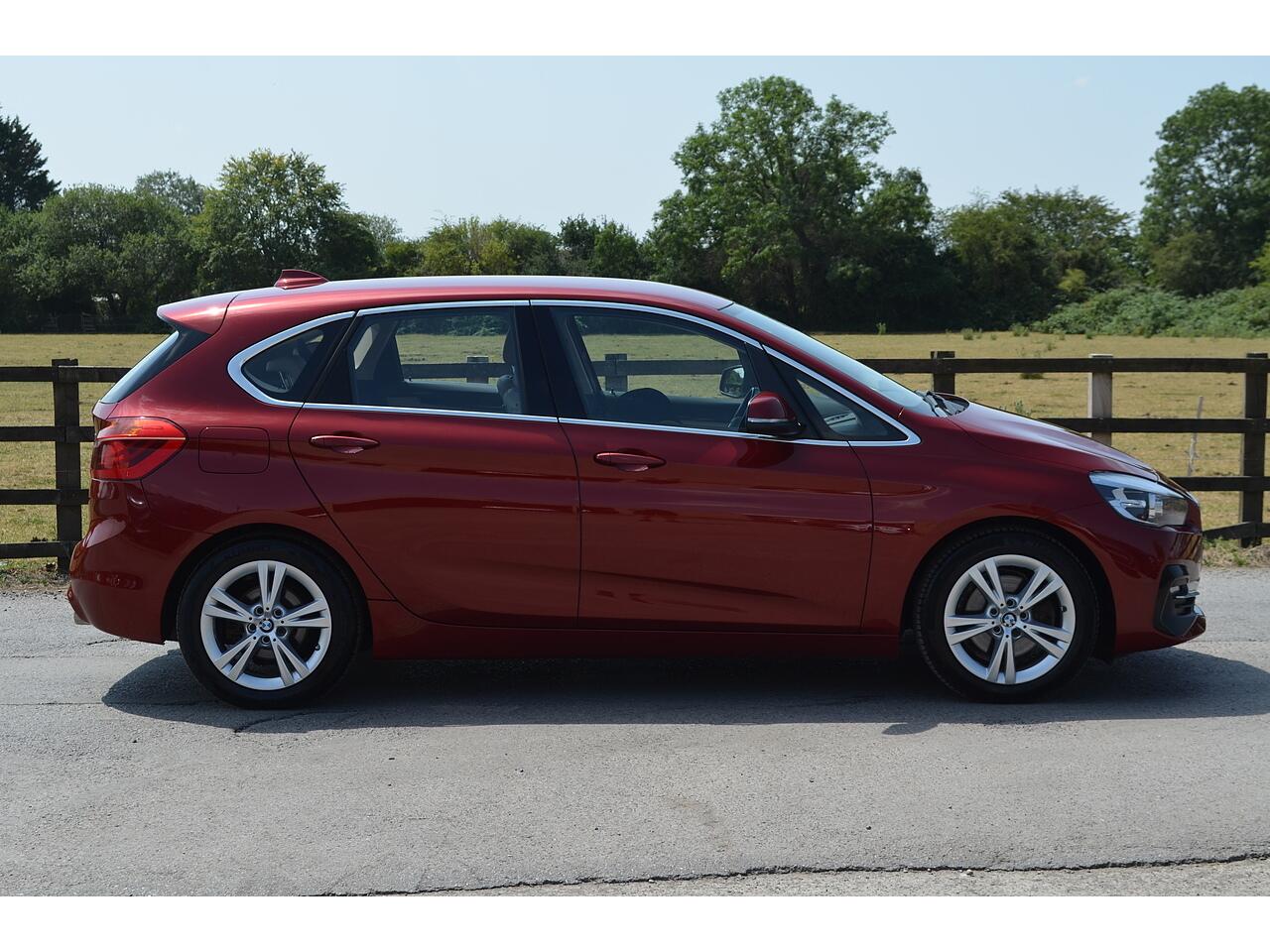 BMW 2 Series view 10