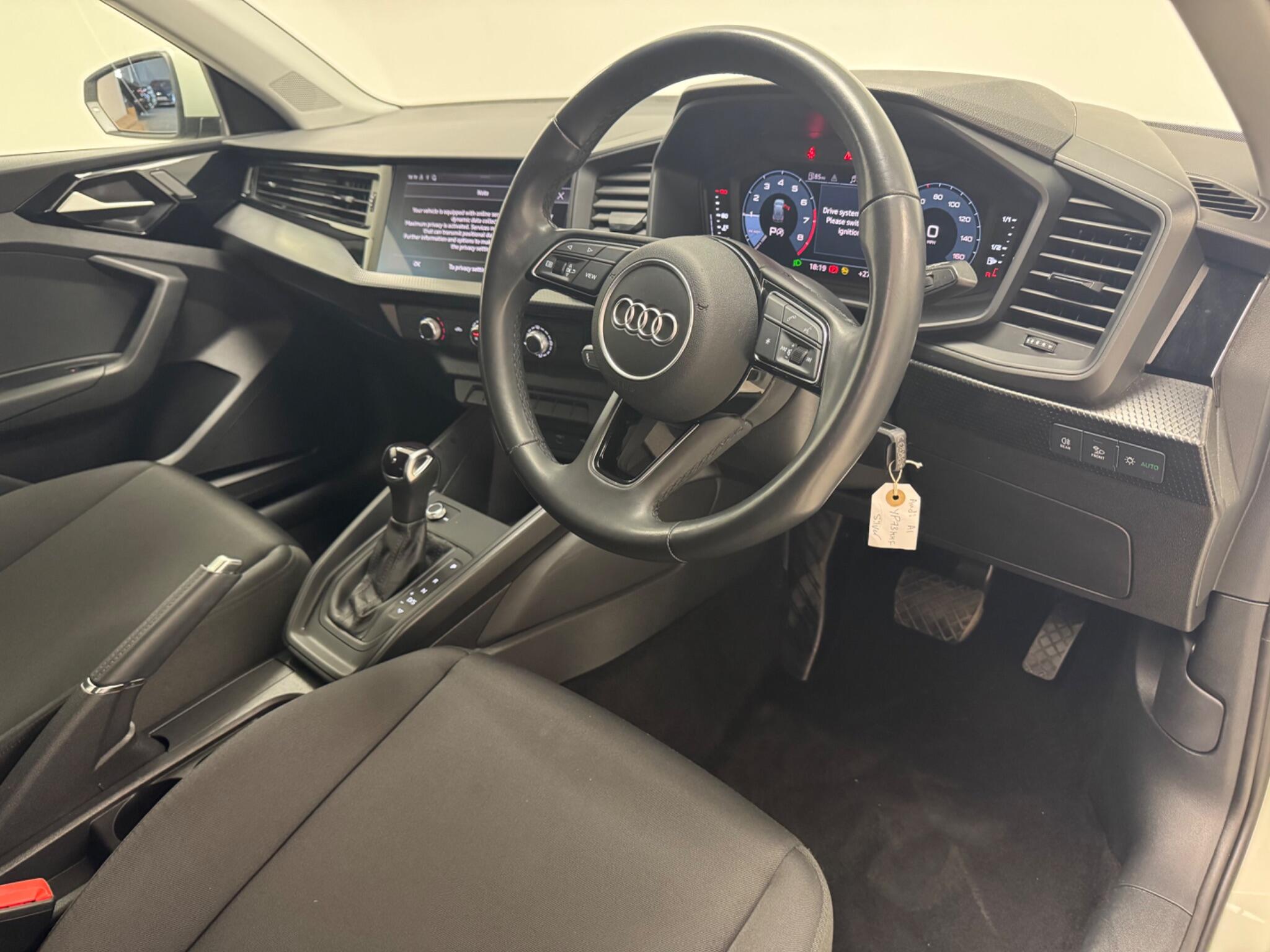 Audi A1 view 7