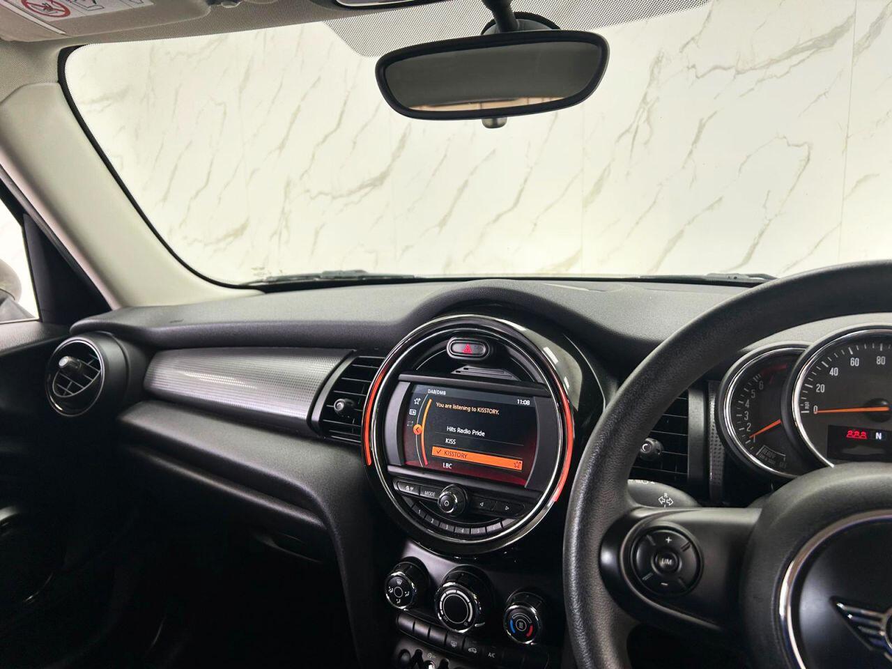 Mini Hatch view 16