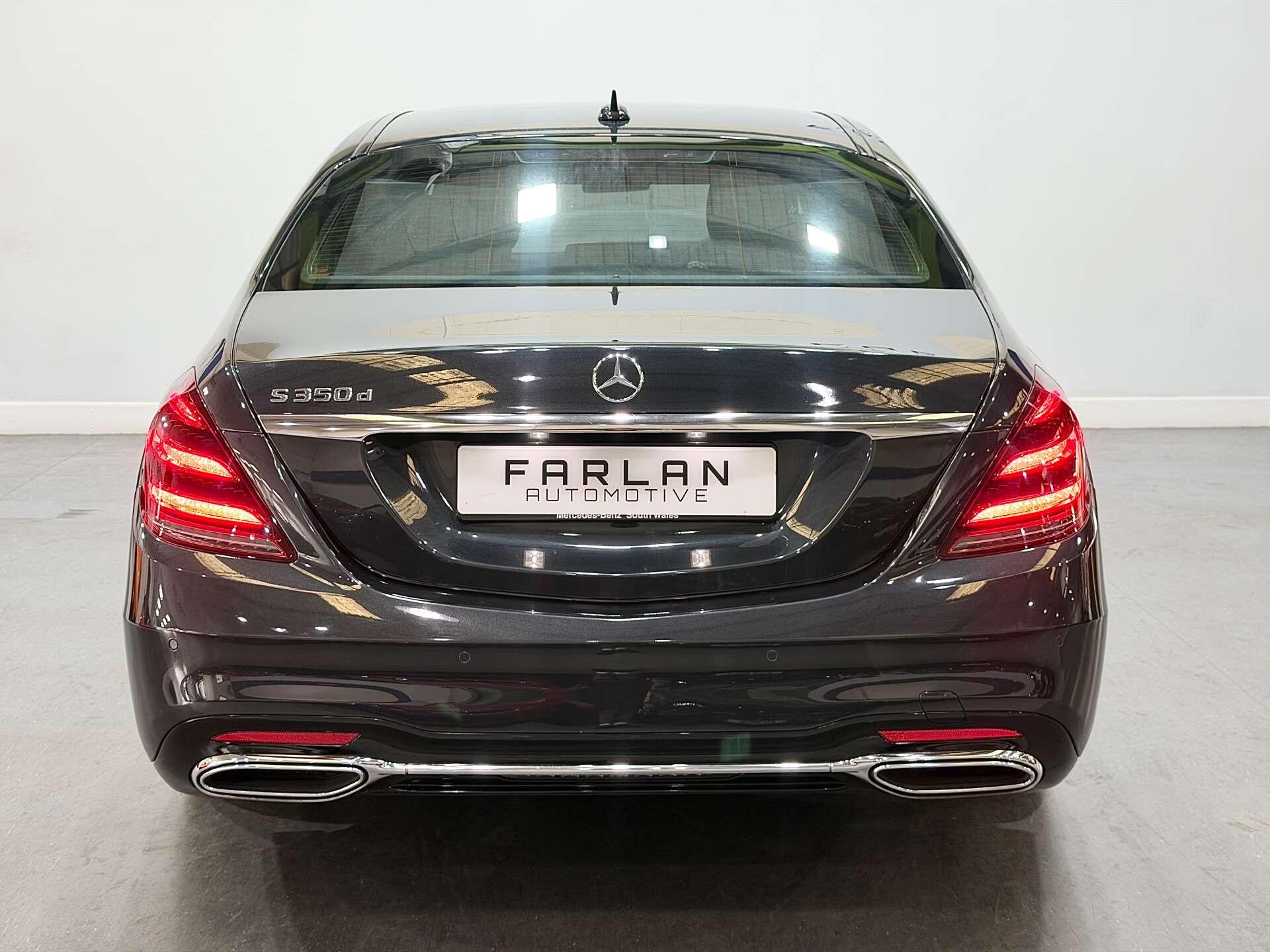 Mercedes-Benz S-Class view 21