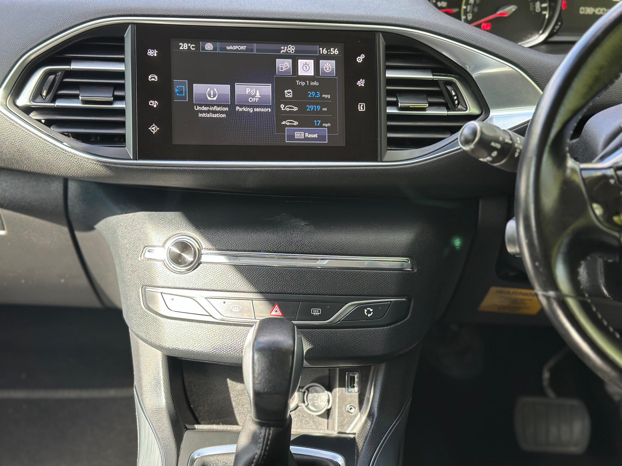 Peugeot 308 view 55