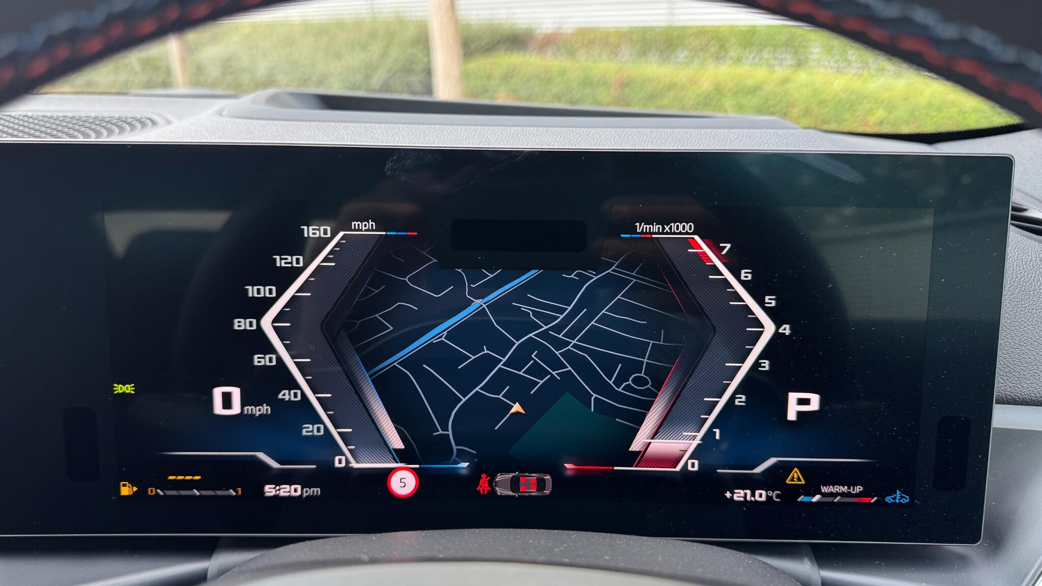 BMW 2 Series view 24