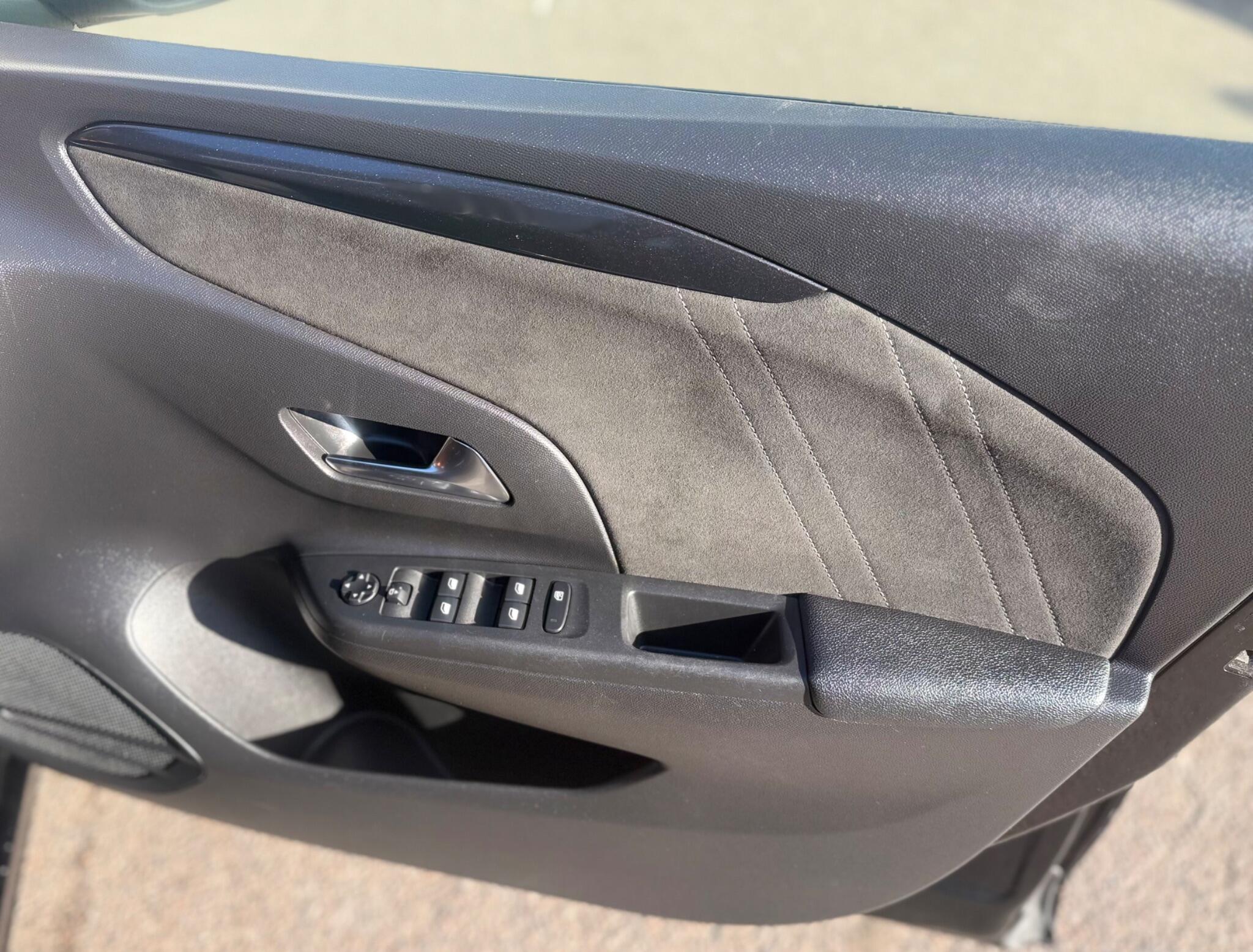 Vauxhall Corsa view 22