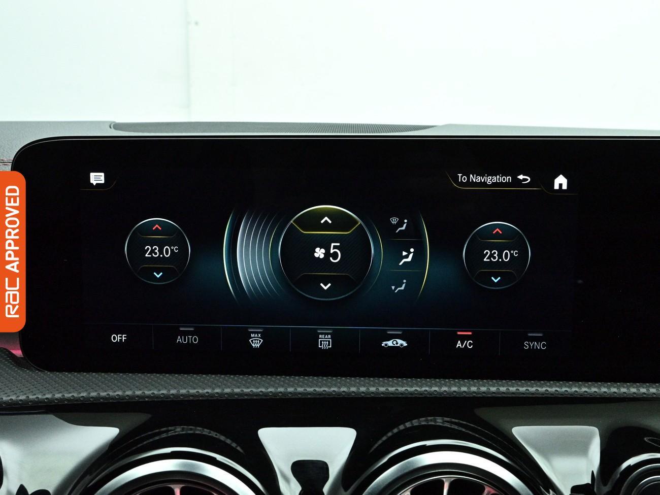 Mercedes-Benz Cla view 15