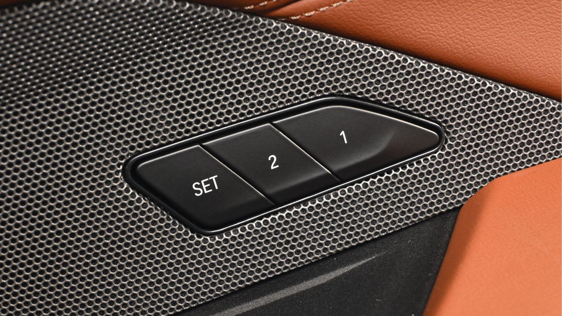 BMW i4 view 39