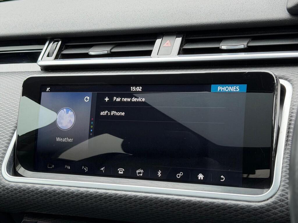 Land Rover Range Rover Velar view 35