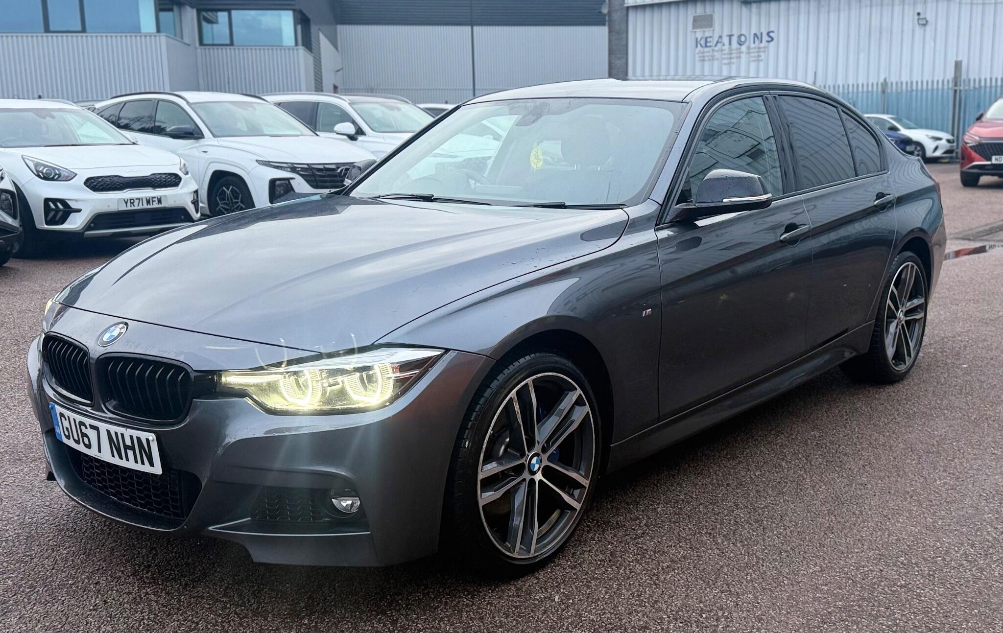 BMW 3 Series view 3