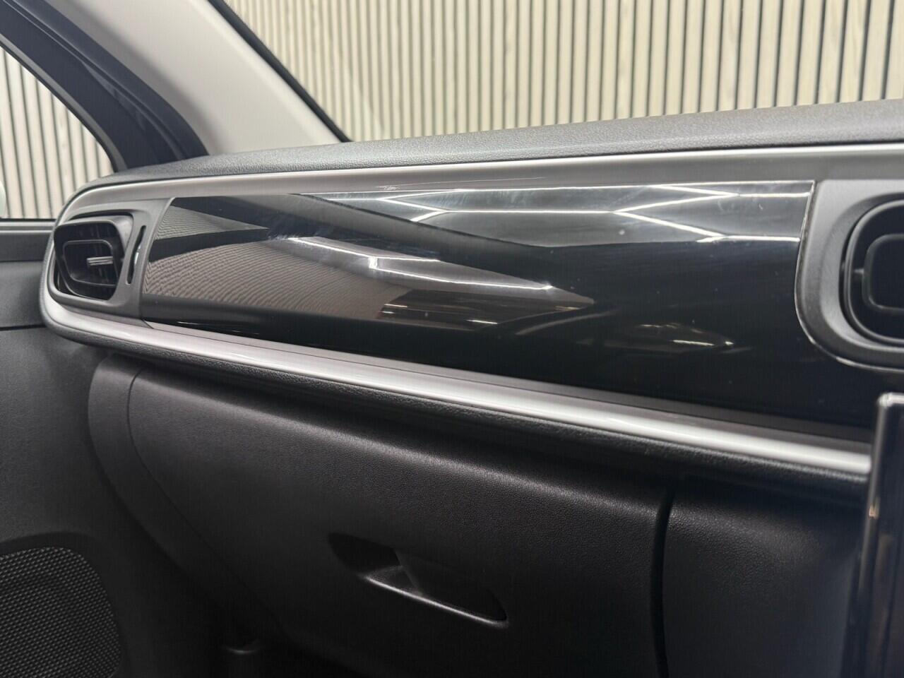 Citroen C3 view 20