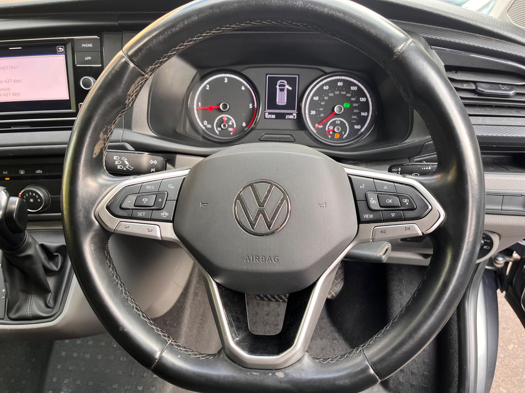 Volkswagen Transporter view 27