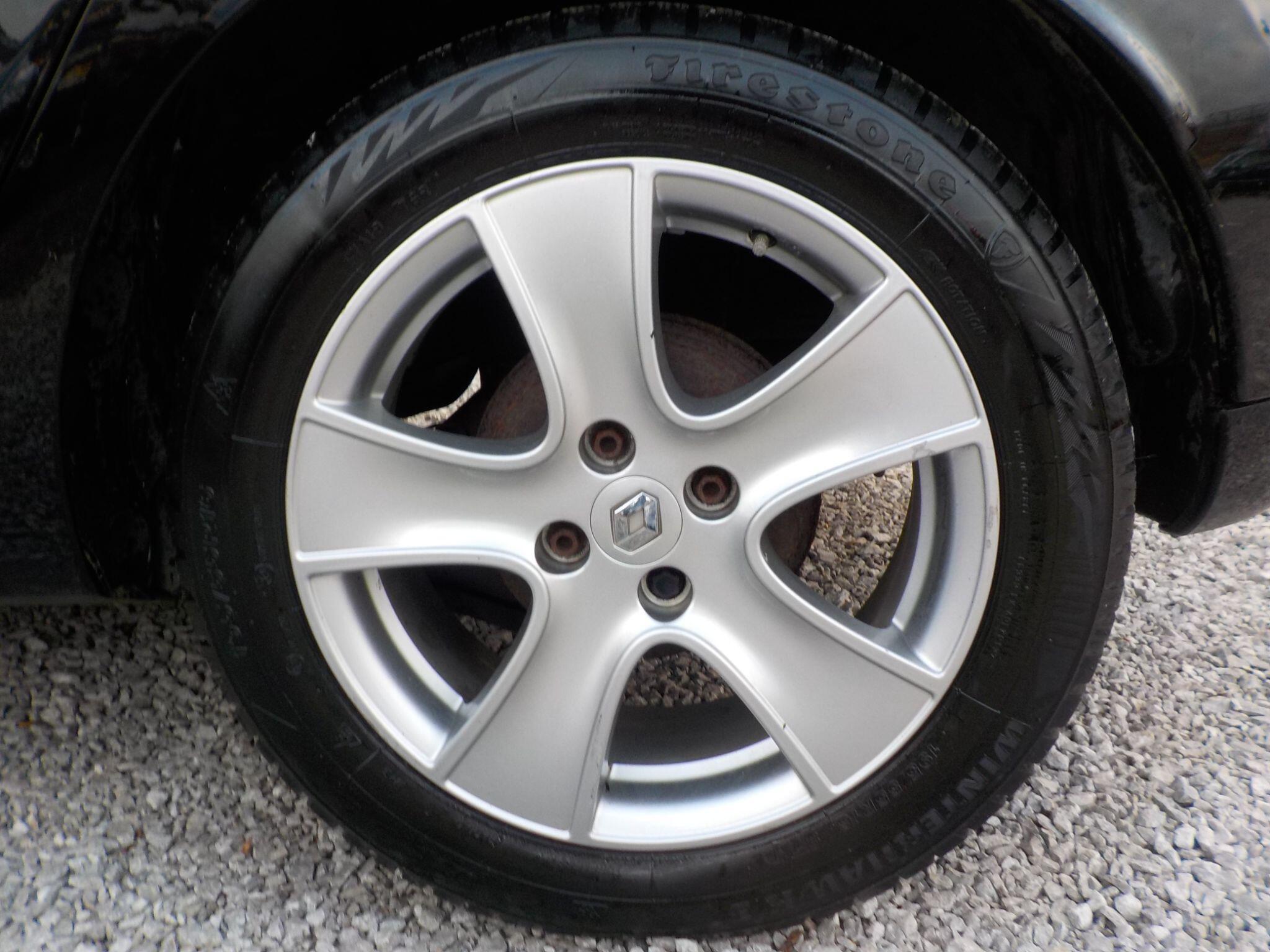 Renault Clio 1.5 dCi Dynamique MediaNav Euro 5 (s/s) 5dr