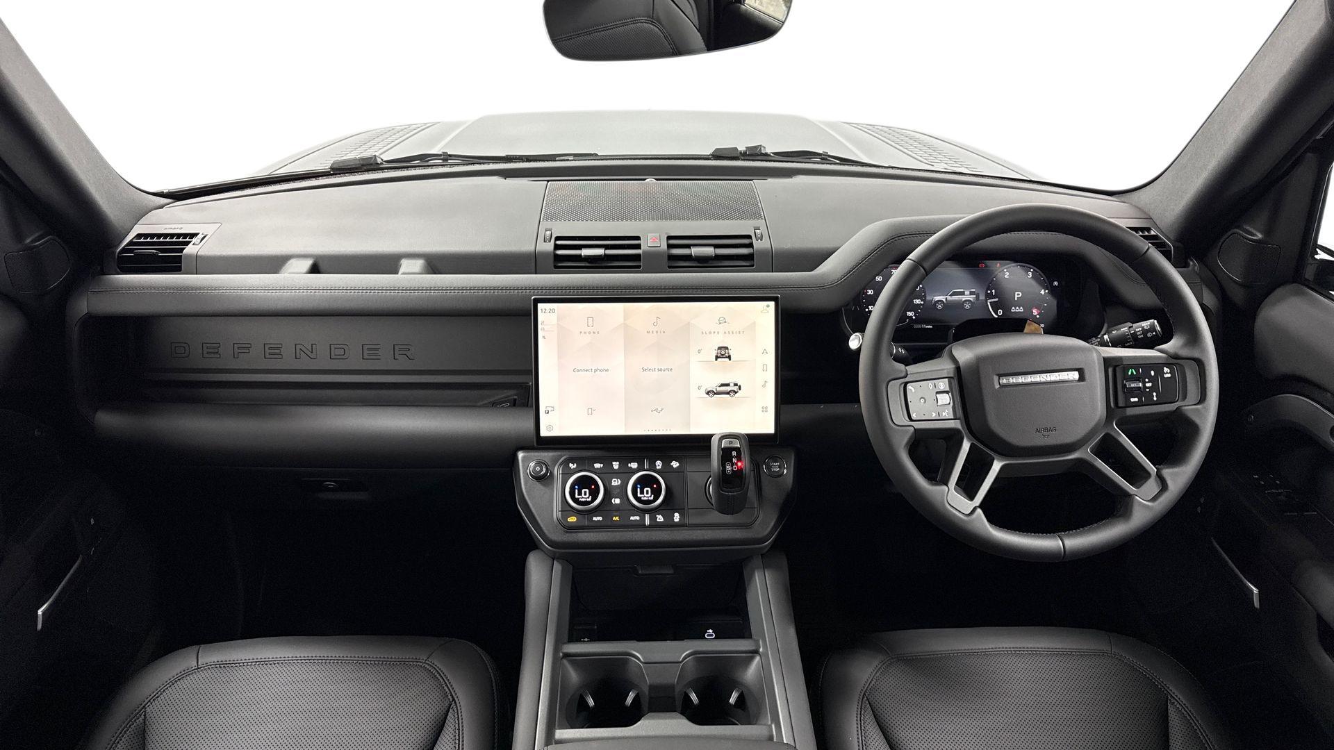 Land Rover Defender view 9