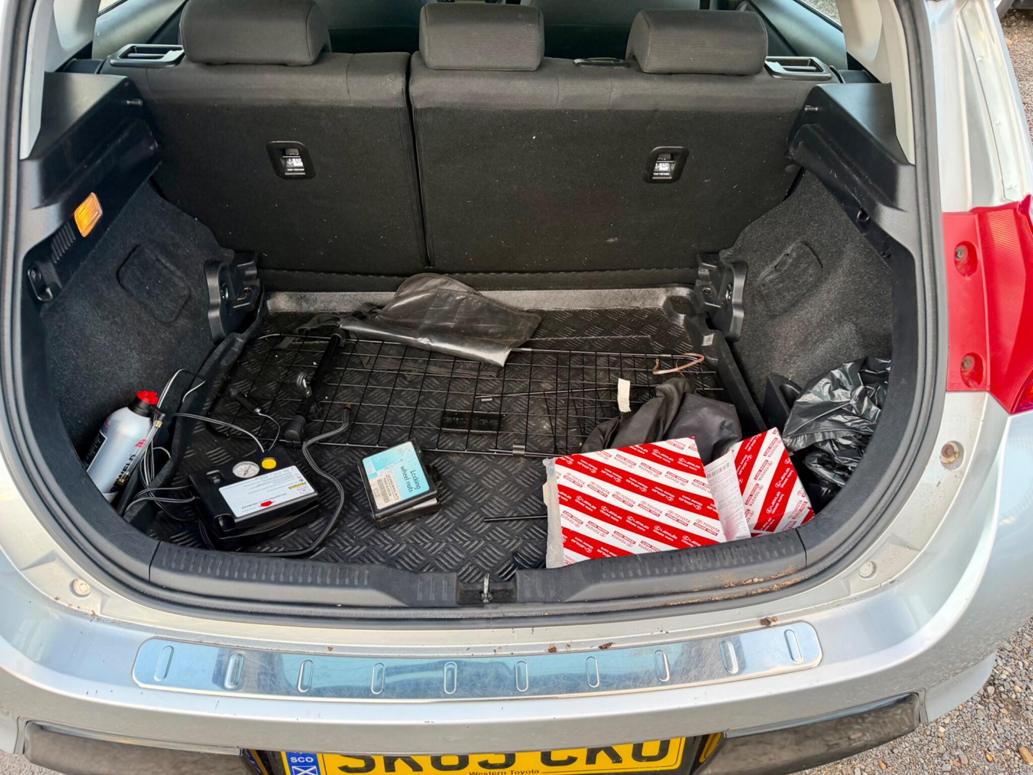 Toyota Auris view 50