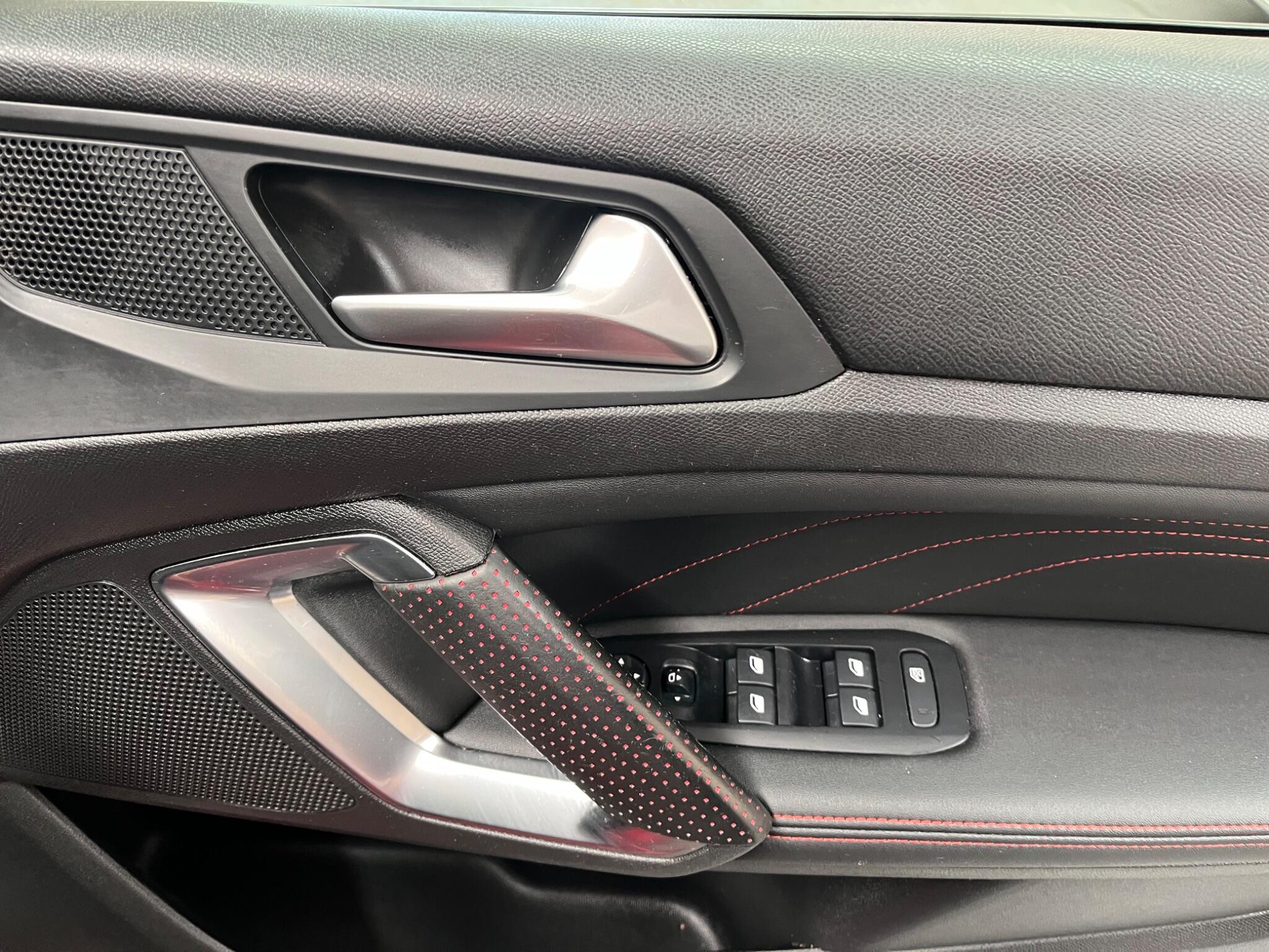 Peugeot 308 view 30