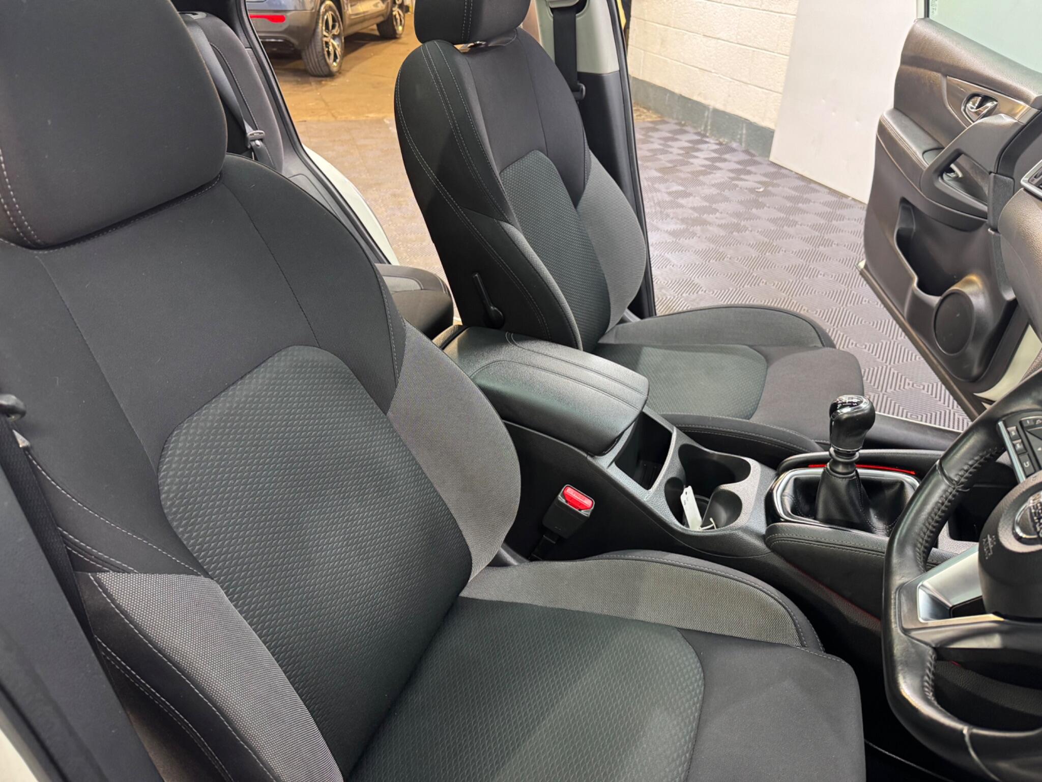 Nissan Qashqai view 7