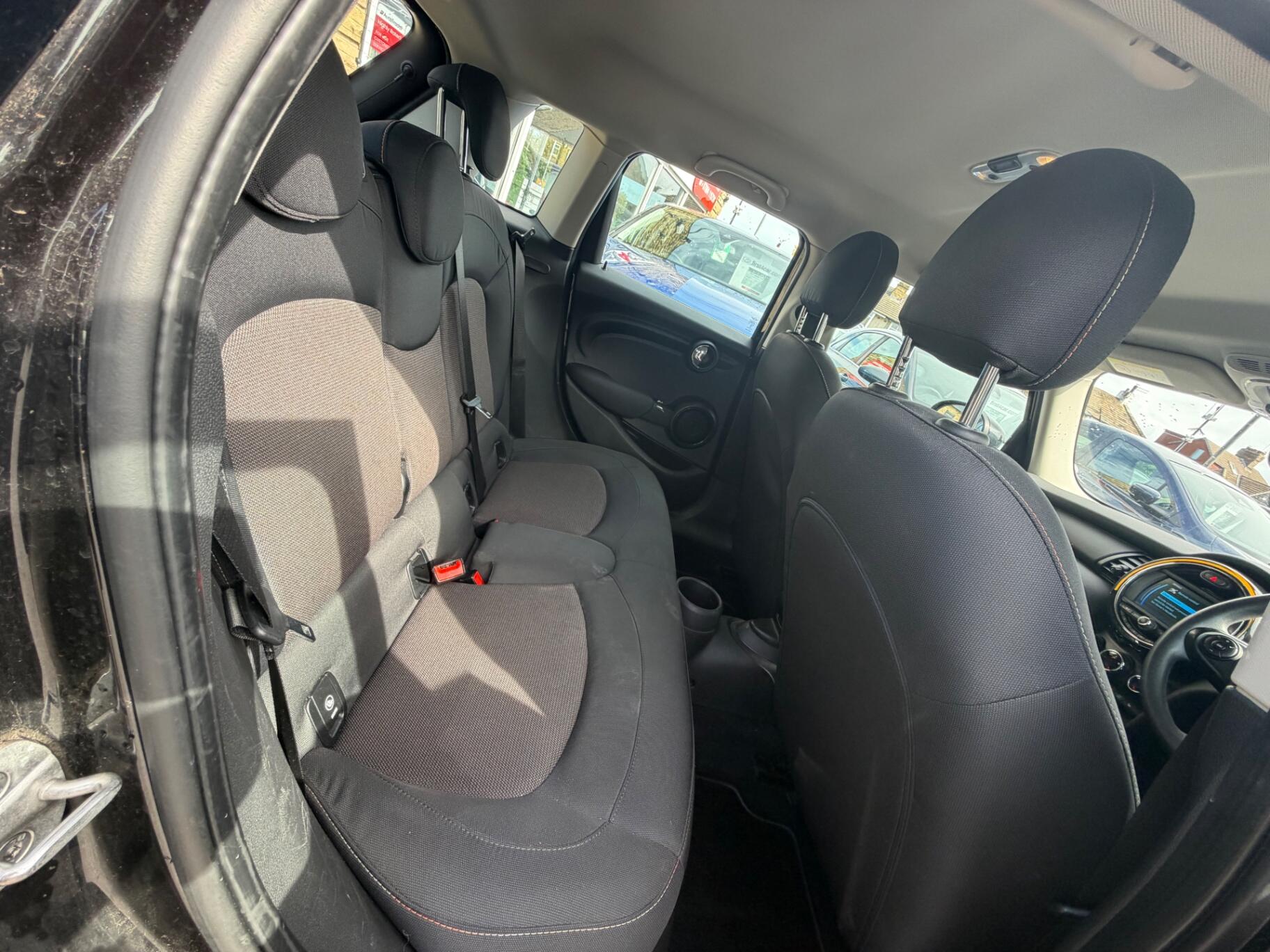 Mini Hatch view 12