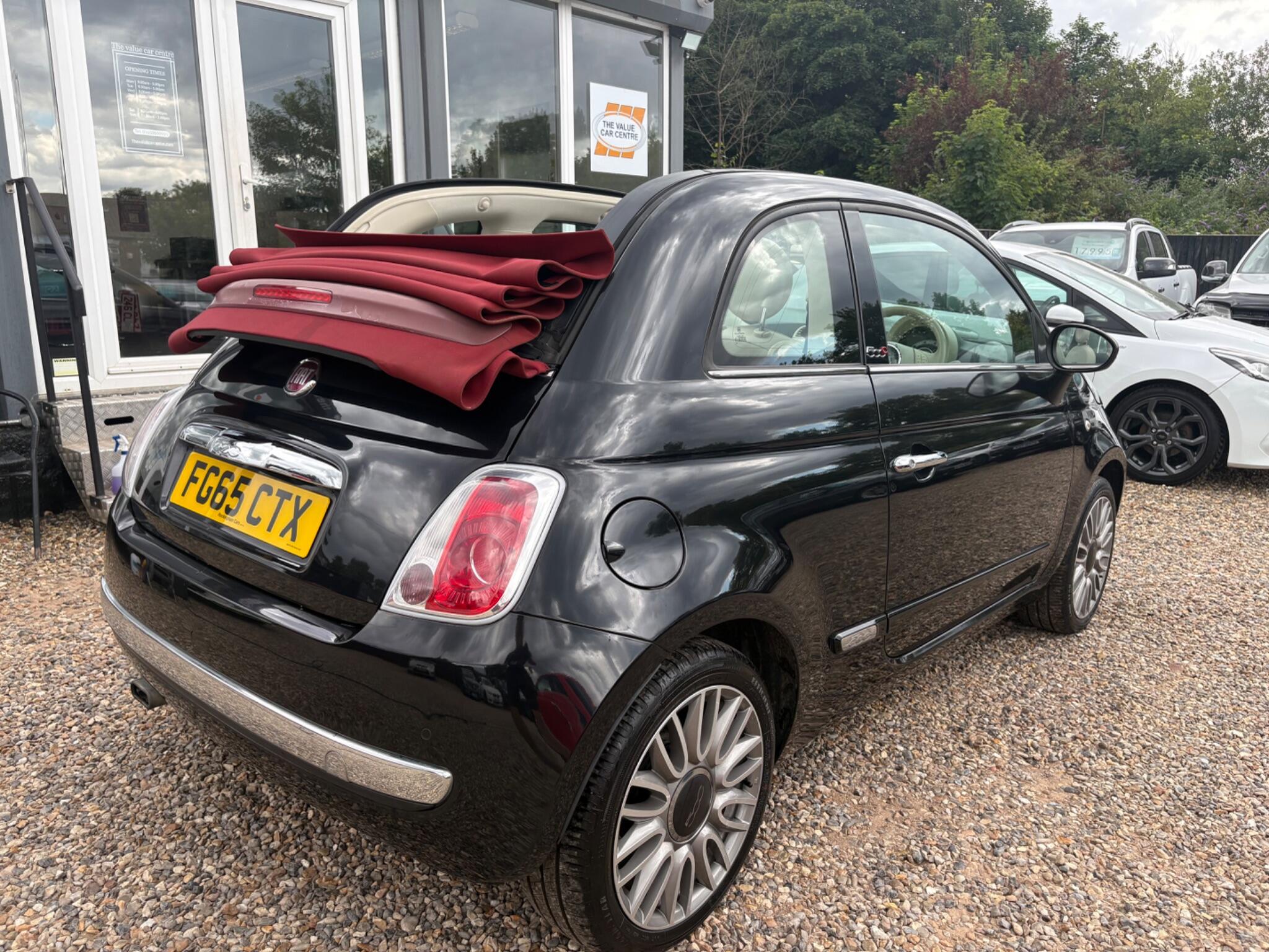 Fiat 500c view 3