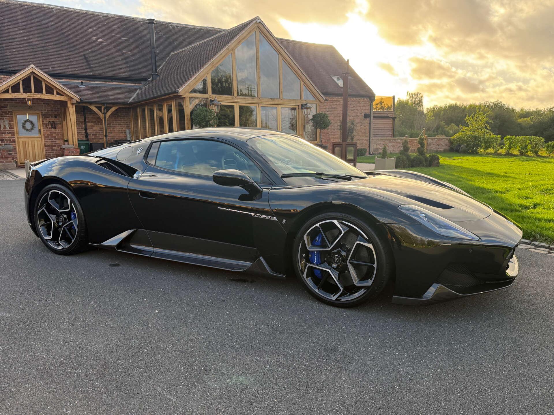 Maserati MC20 view 31