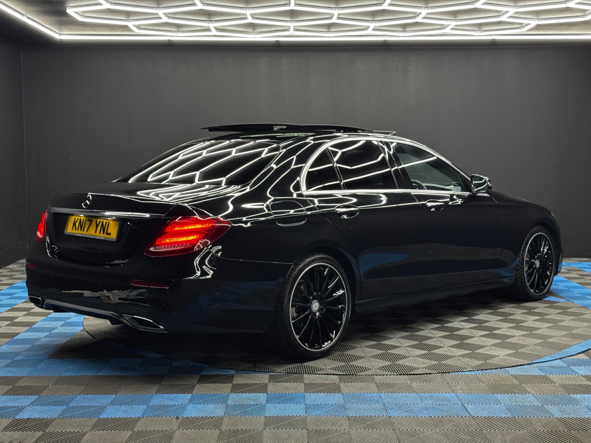 Mercedes-Benz E-Class view 5