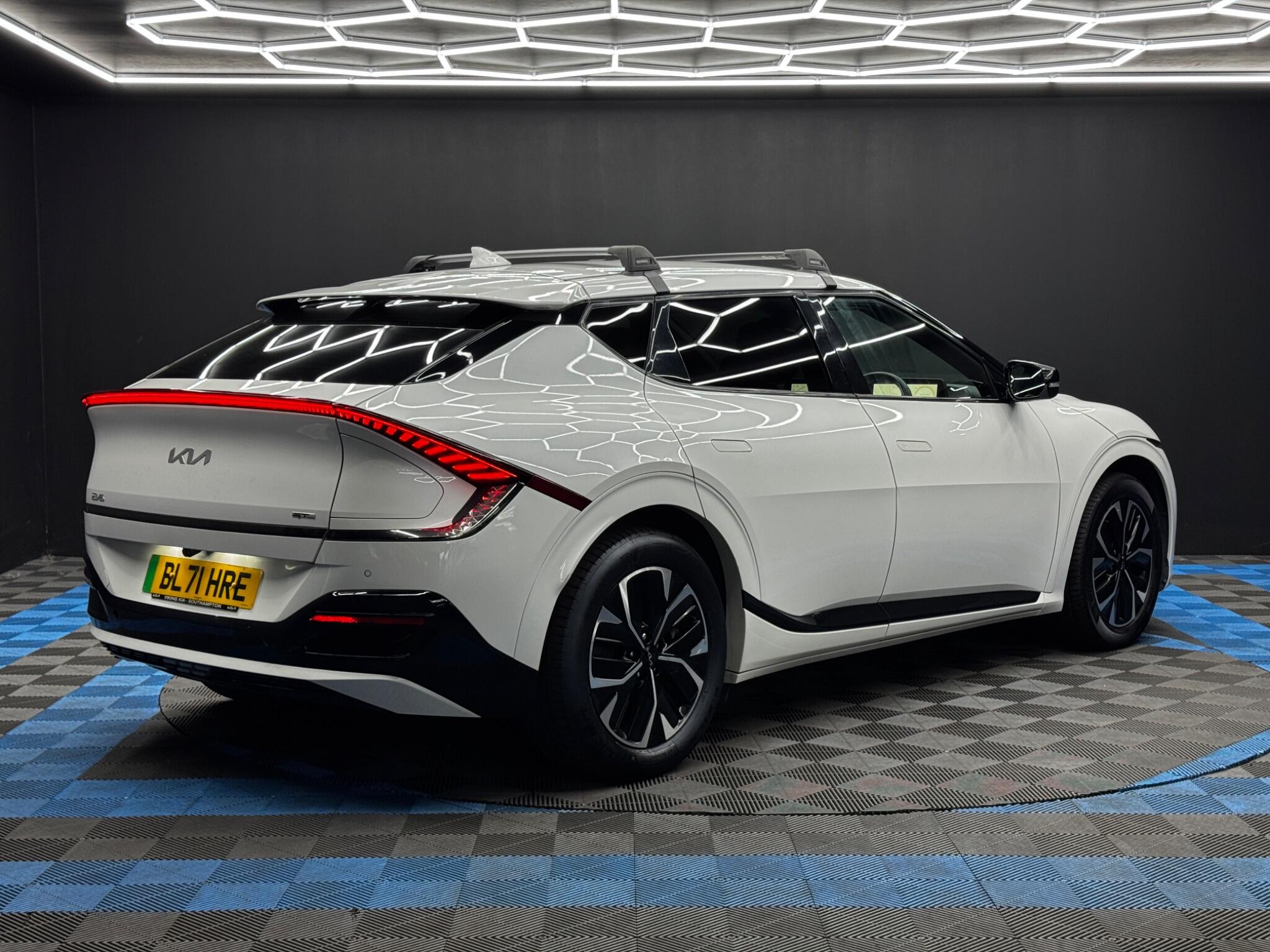 Kia Ev6 view 5