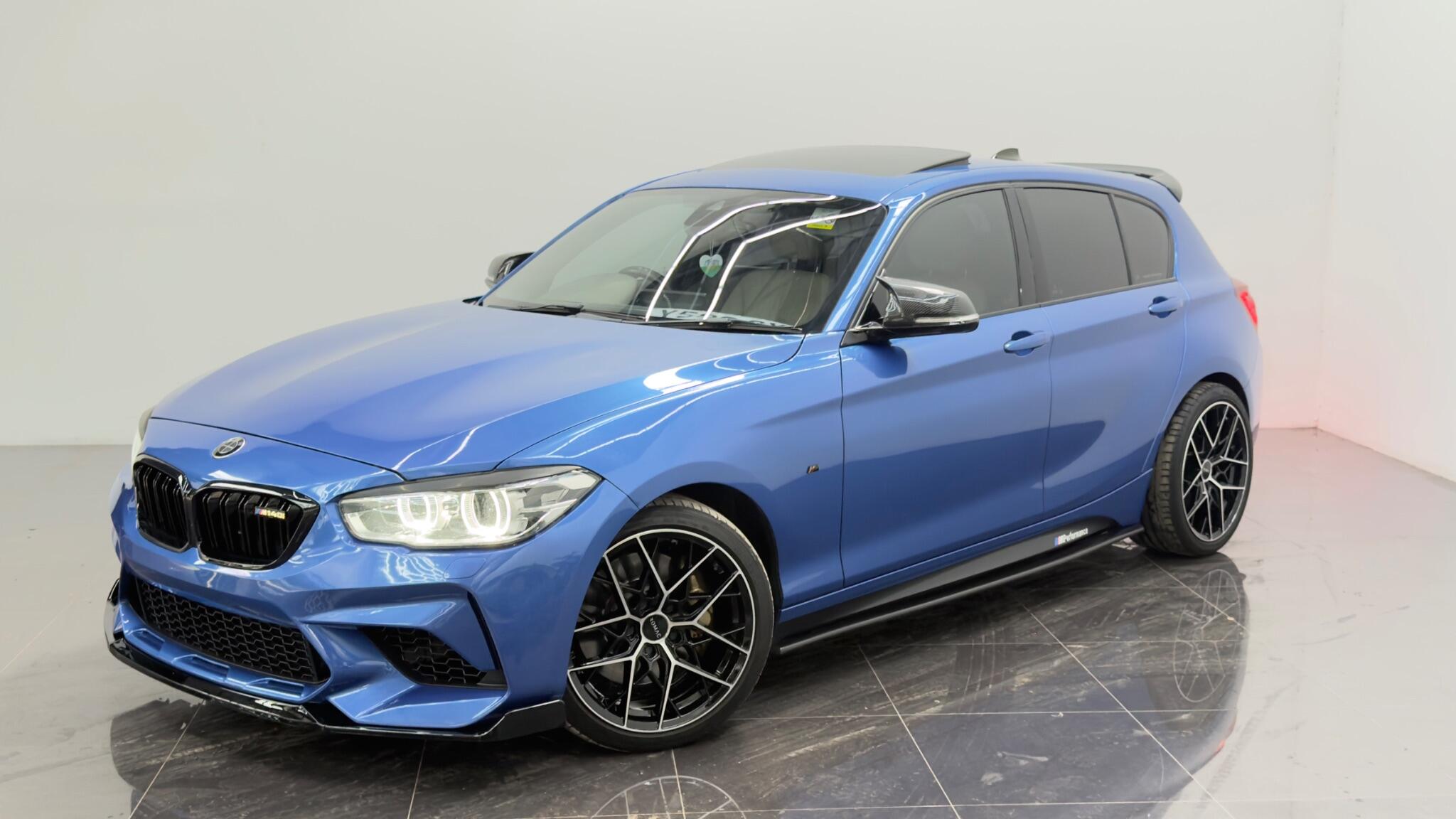 BMW 1 Series view 14