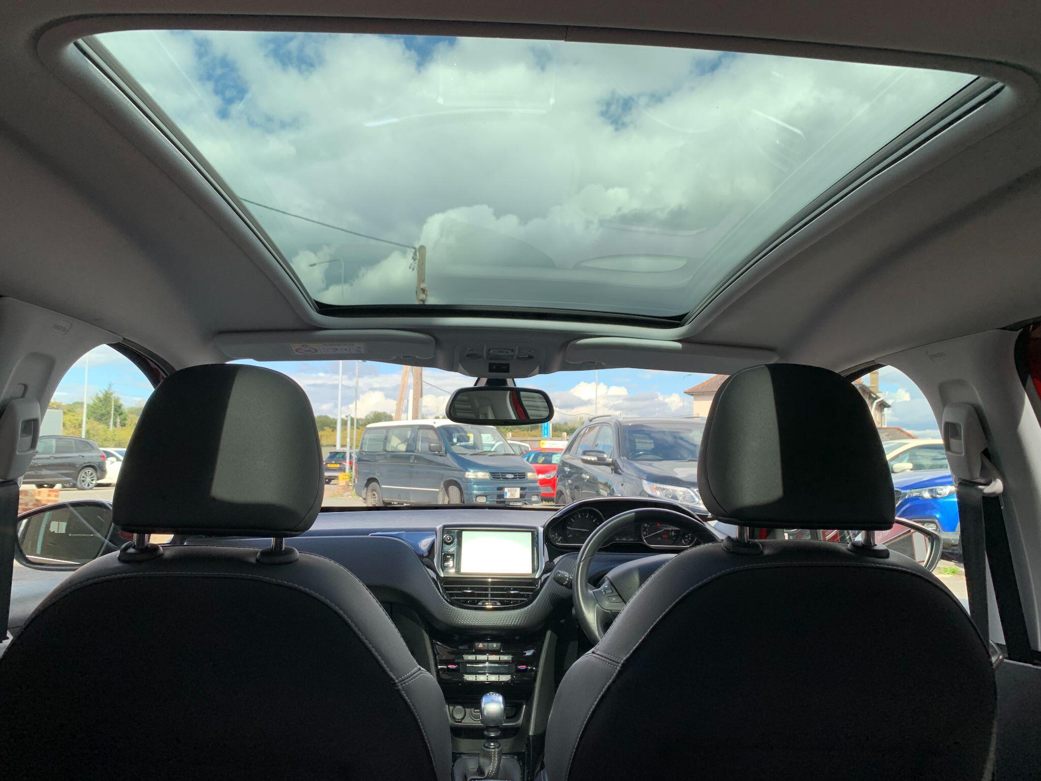 Peugeot 2008 view 26