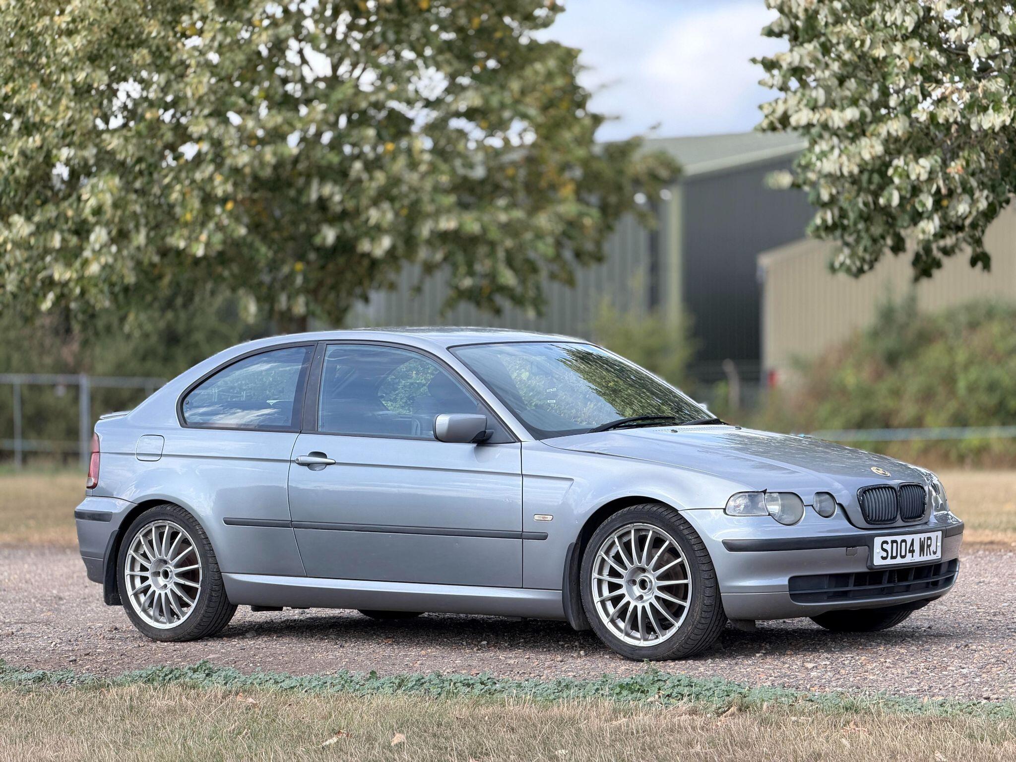 BMW 3 Series view 2