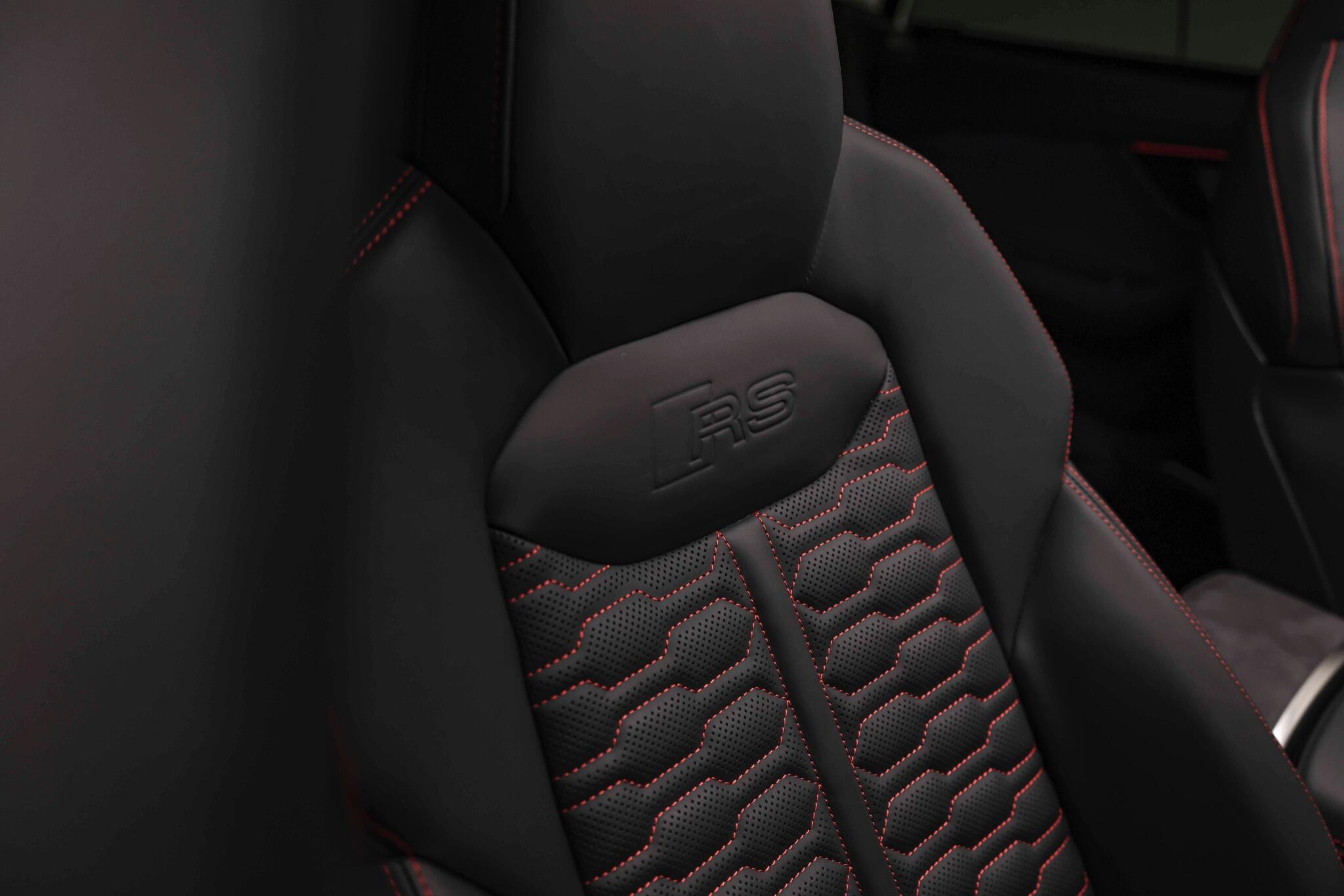 Audi RSQ8 view 41