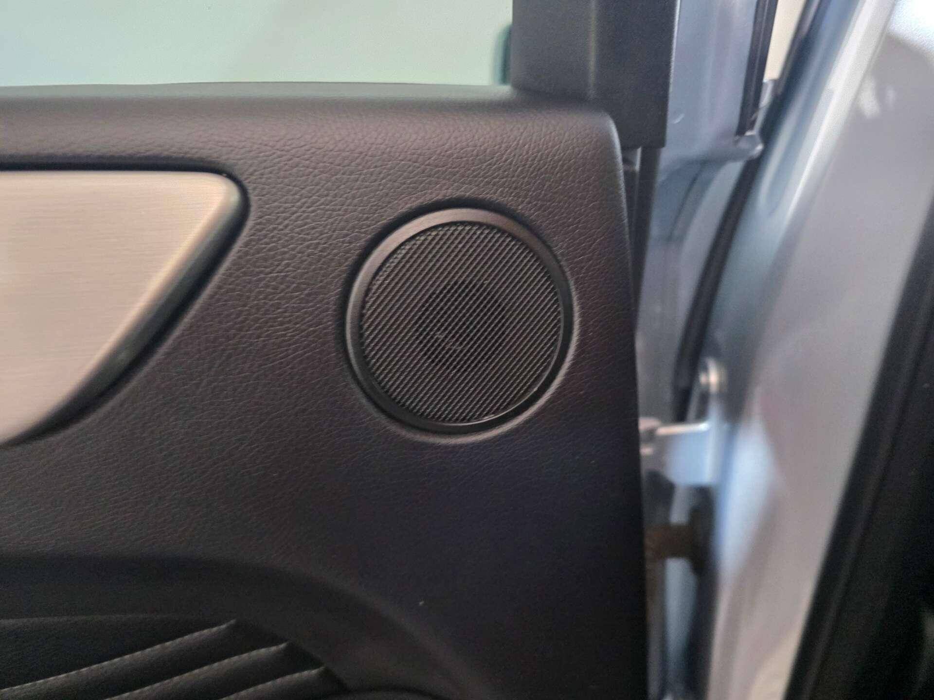 Mercedes-Benz Gle view 44