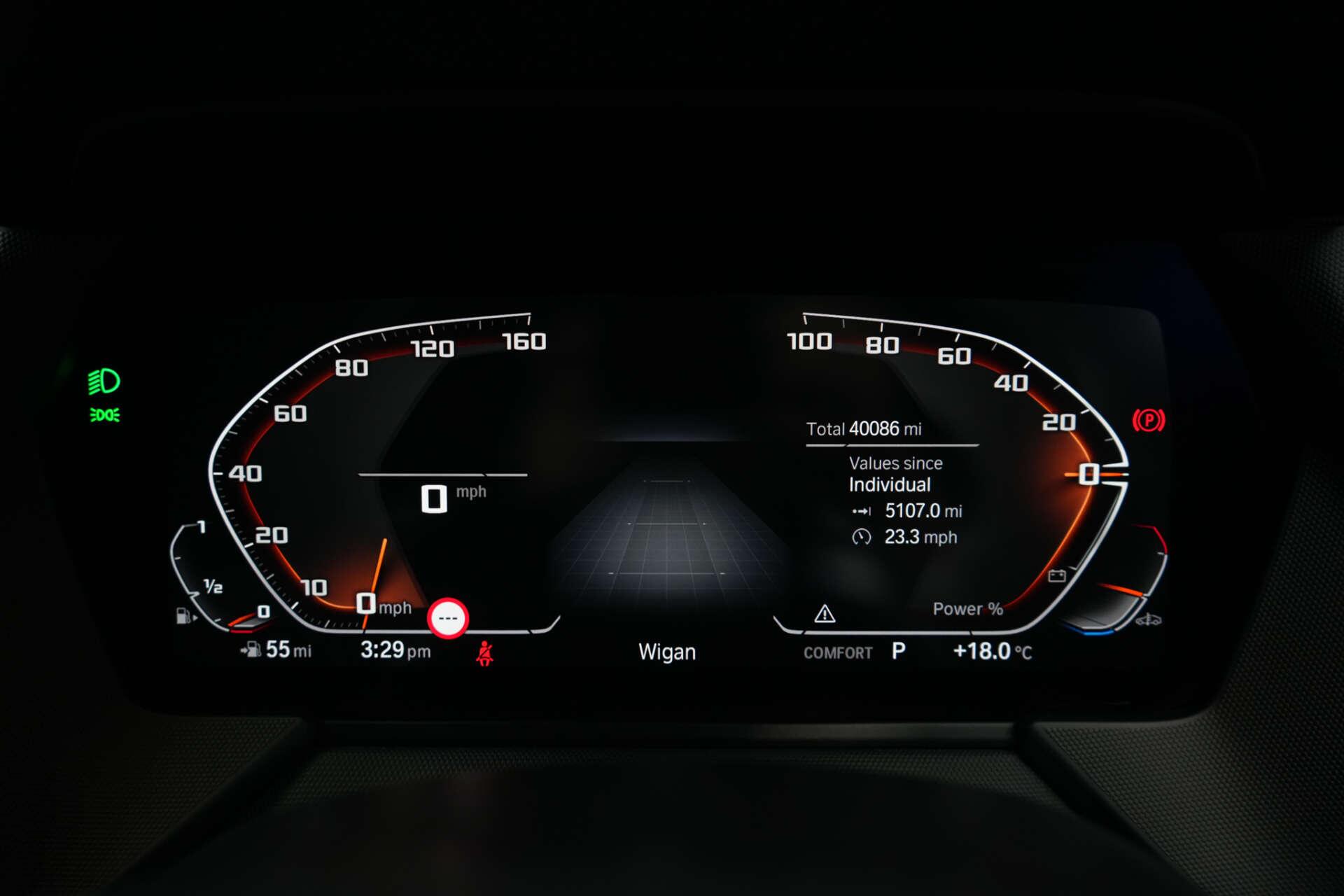 BMW 1 Series view 42
