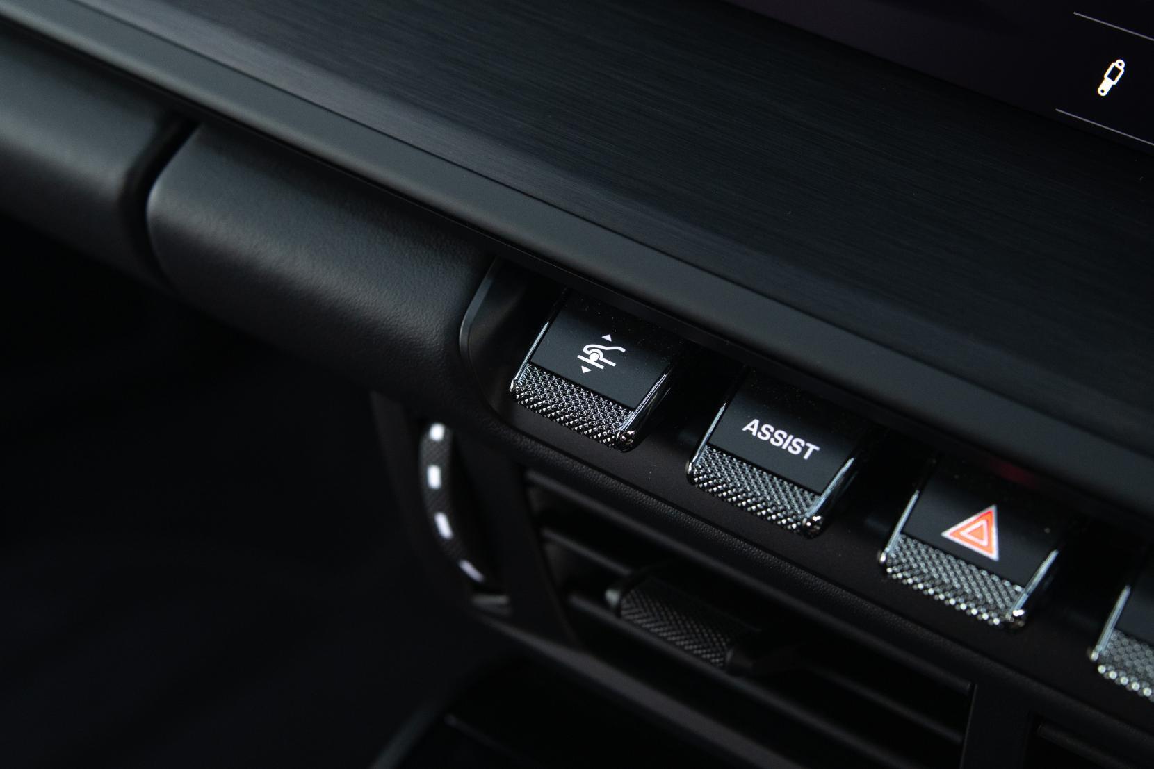 Porsche 911 view 17