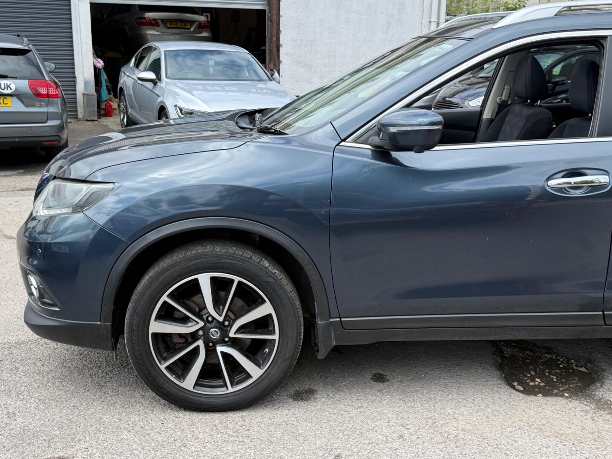 Nissan X-Trail - Image 12
