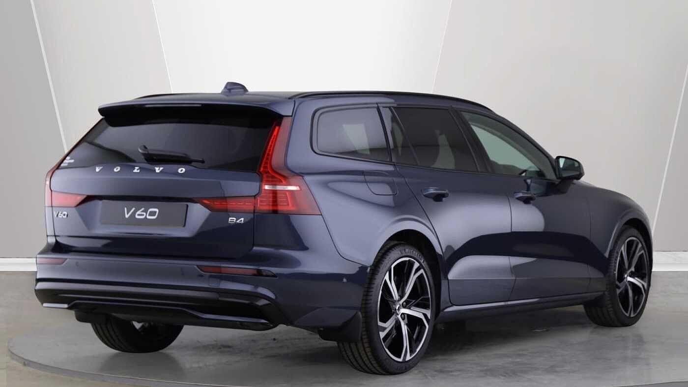 Volvo V60 view 2