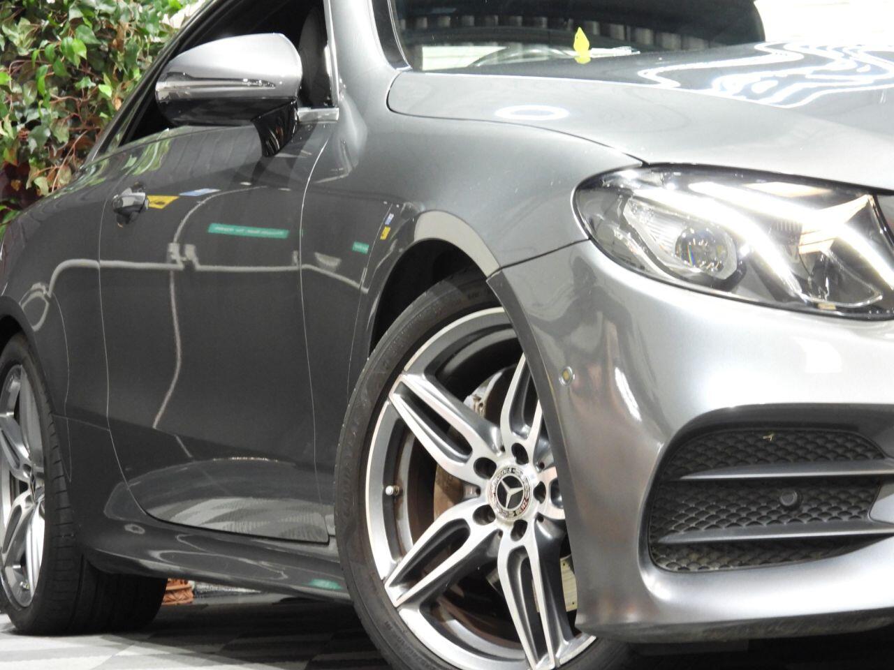 Mercedes-Benz E-Class view 5