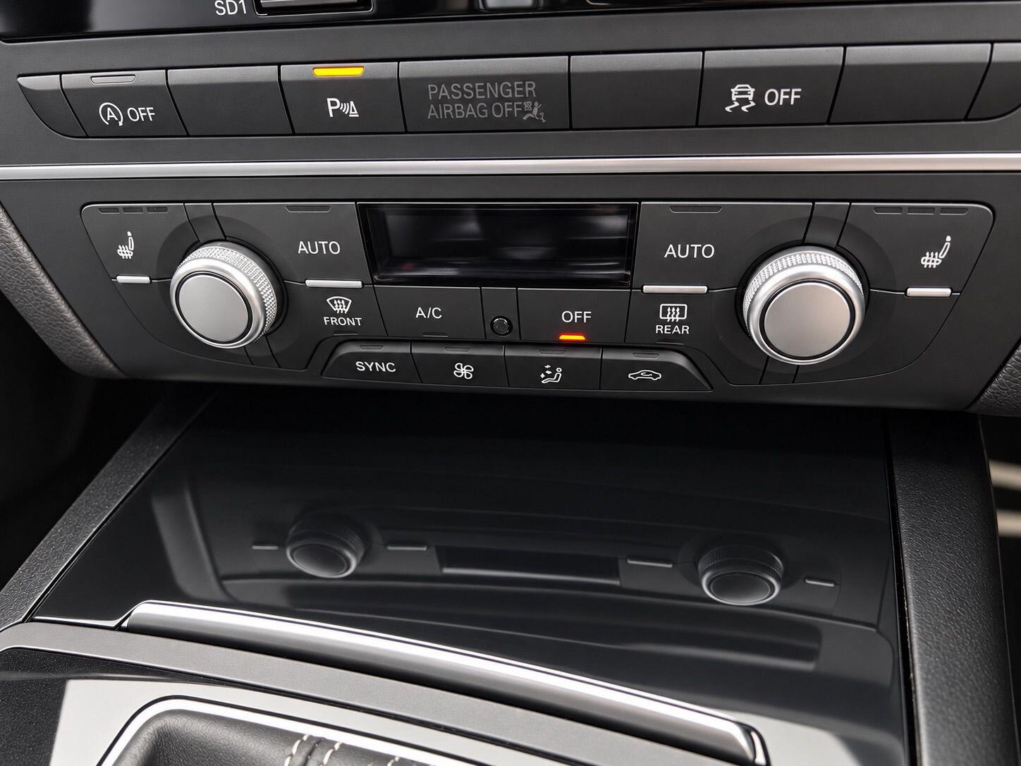 Audi A6 view 22