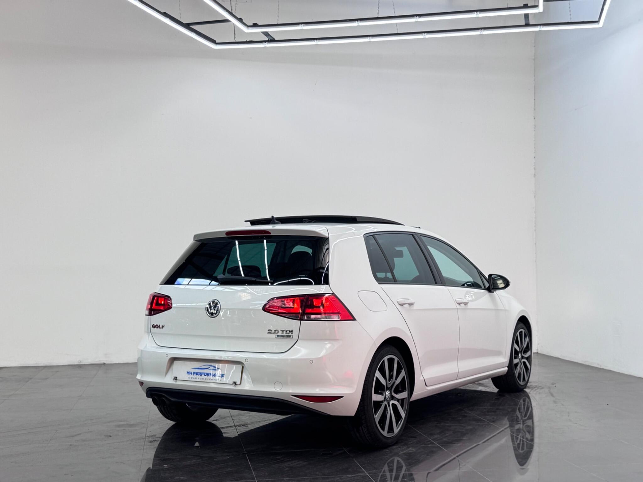 Volkswagen Golf view 30