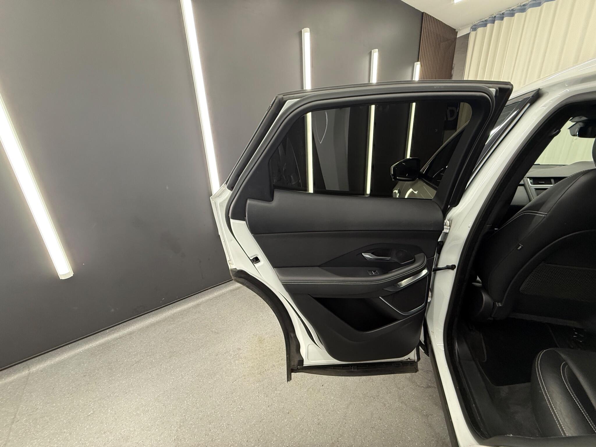 Jaguar E-Pace view 19