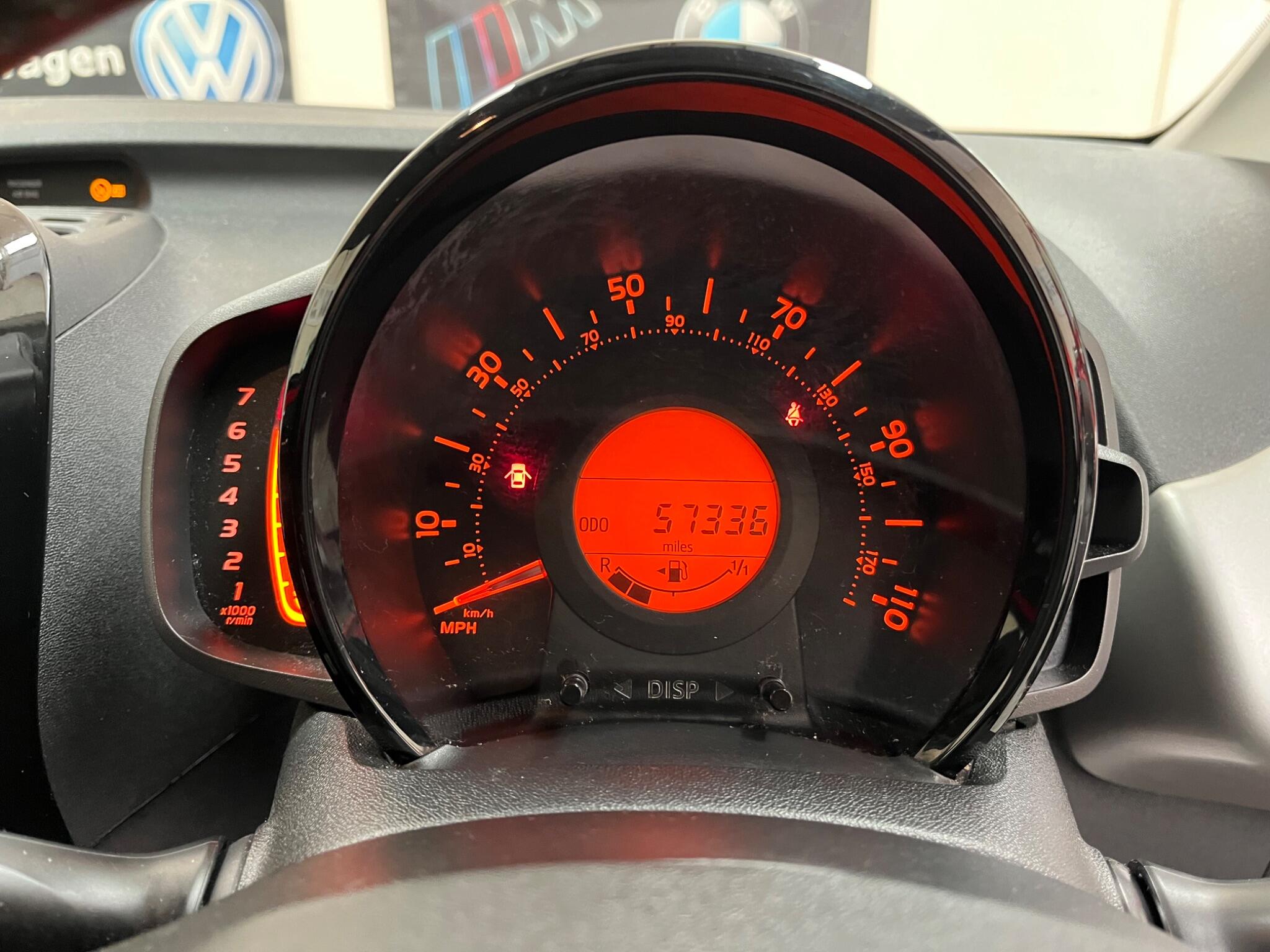 Peugeot 108 view 15