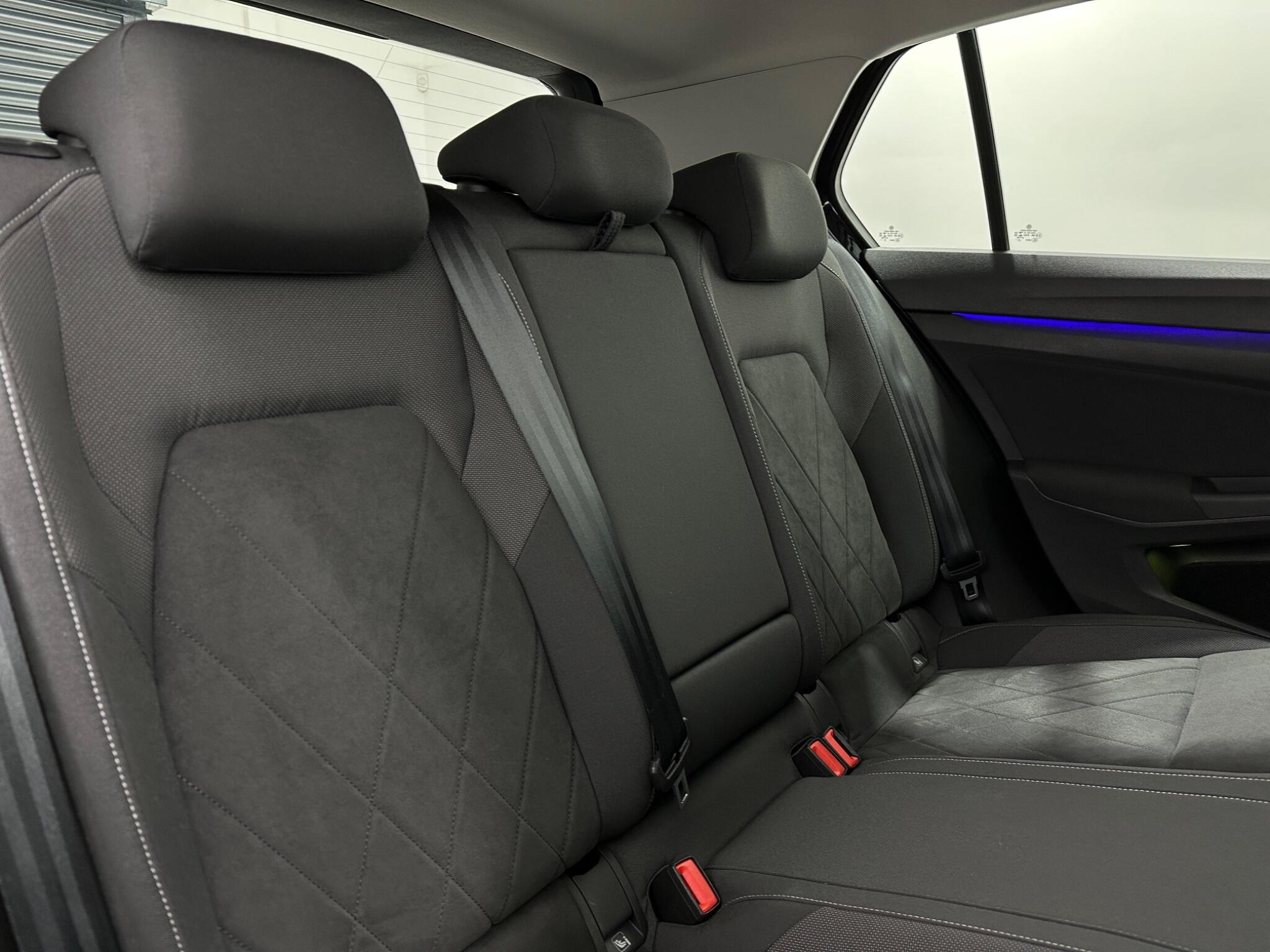 Volkswagen Golf view 42