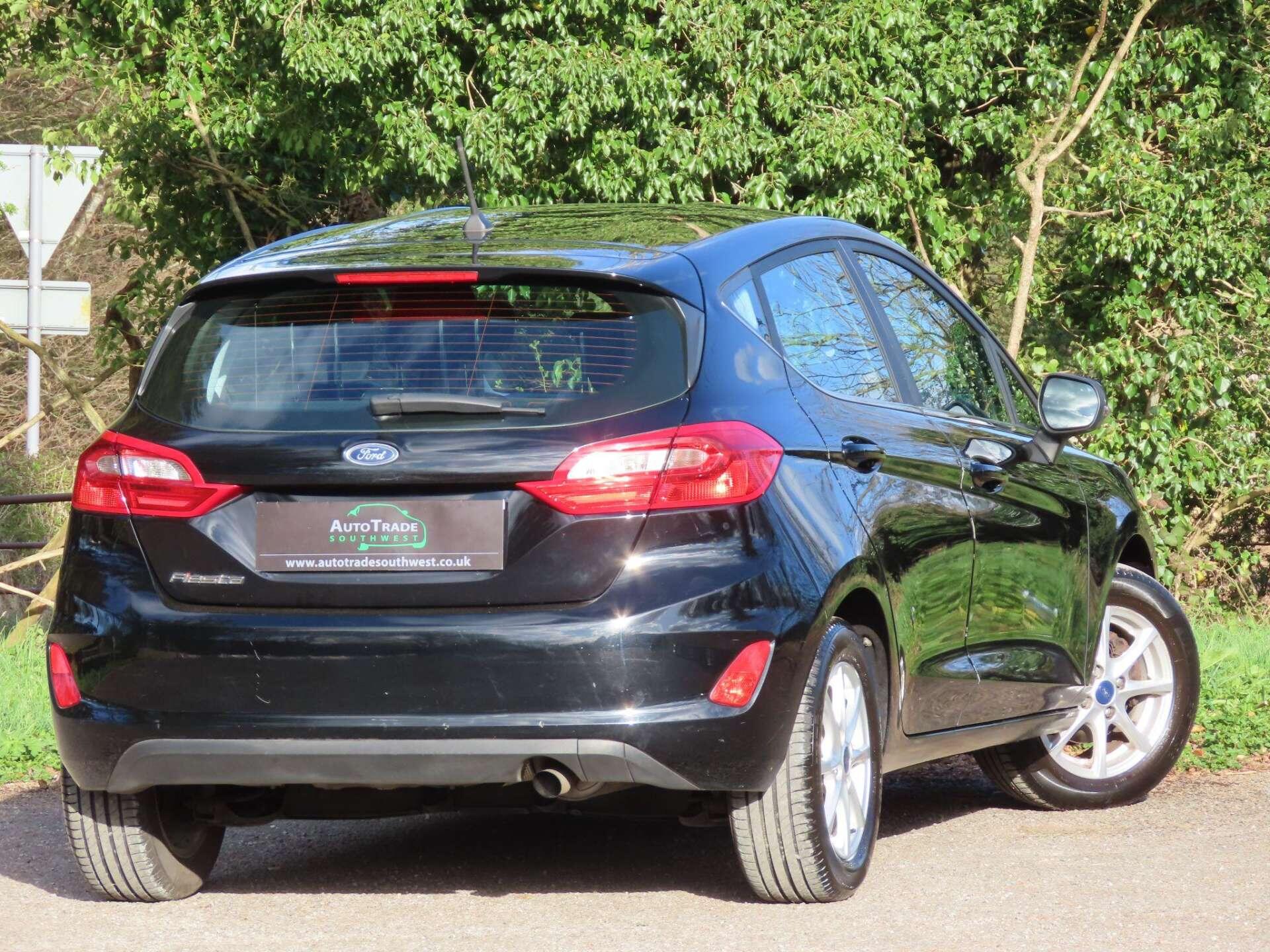 Ford Fiesta view 4