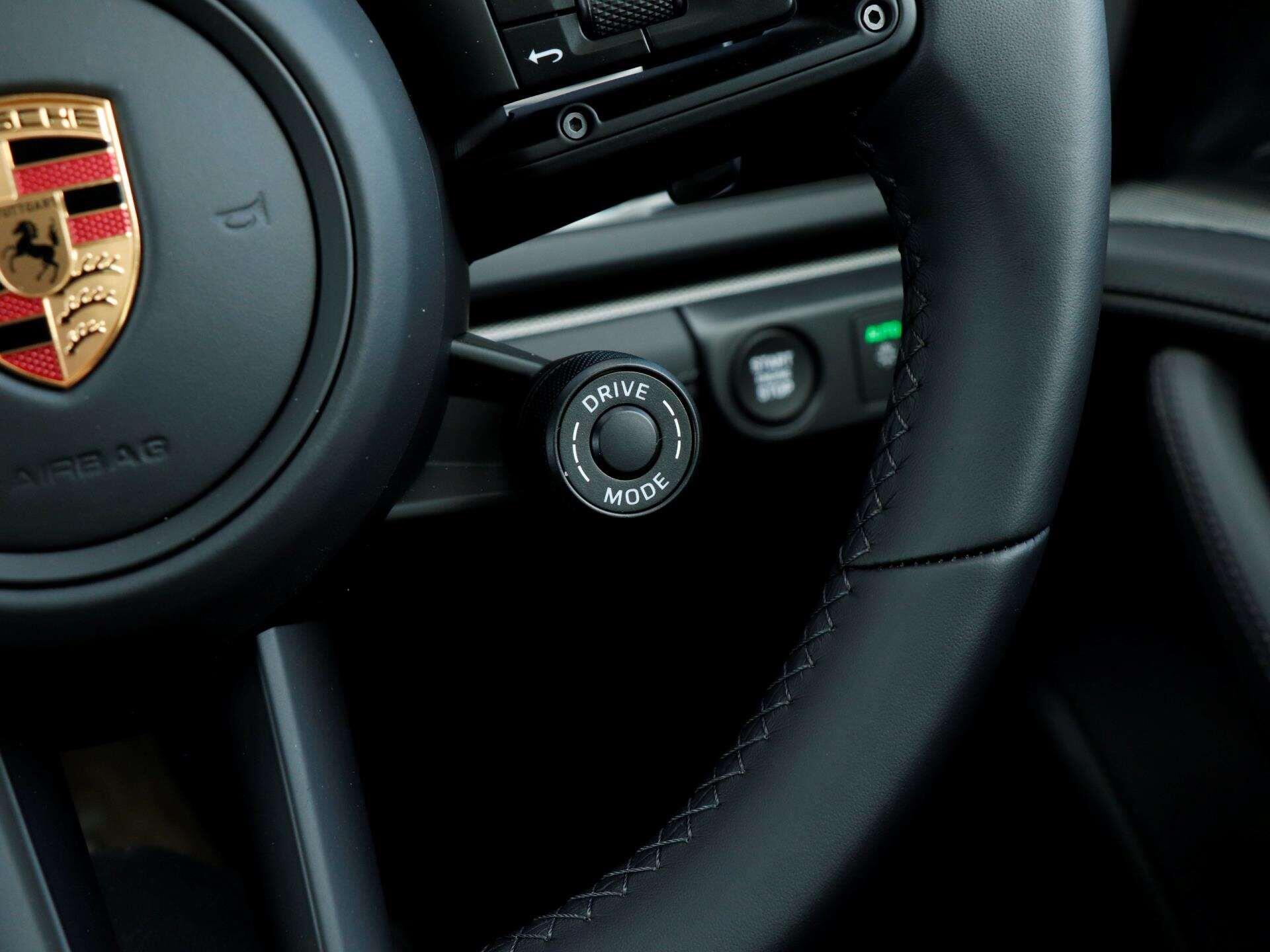 Porsche Panamera view 20