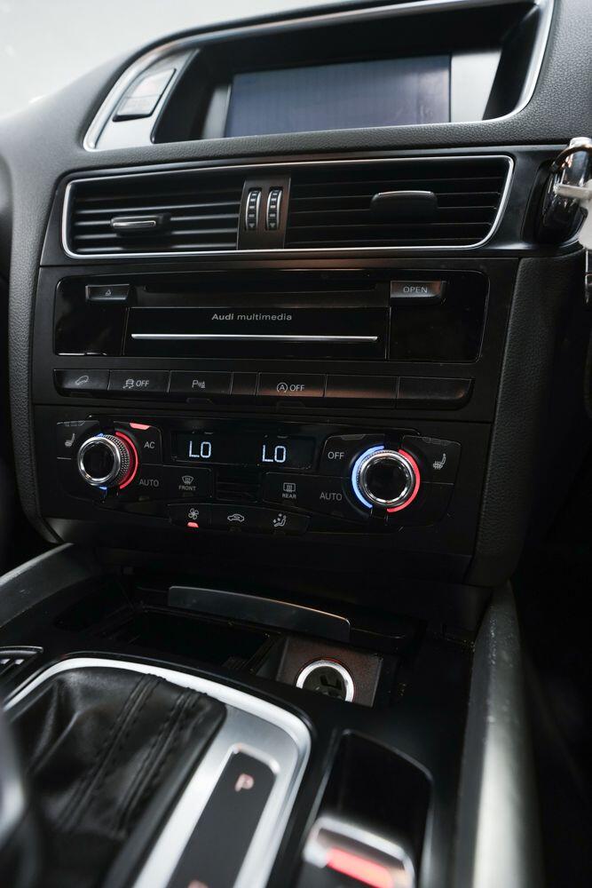 Audi Q5 view 20